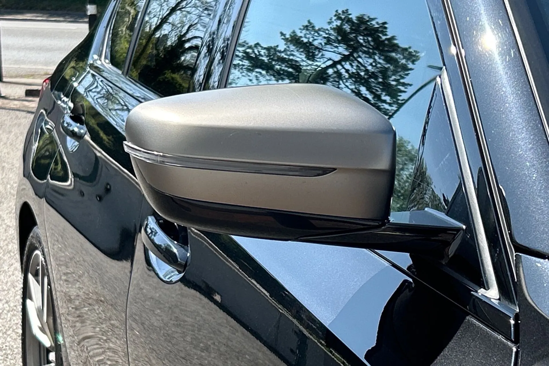BMW 3 SERIES thumbnail image number 51