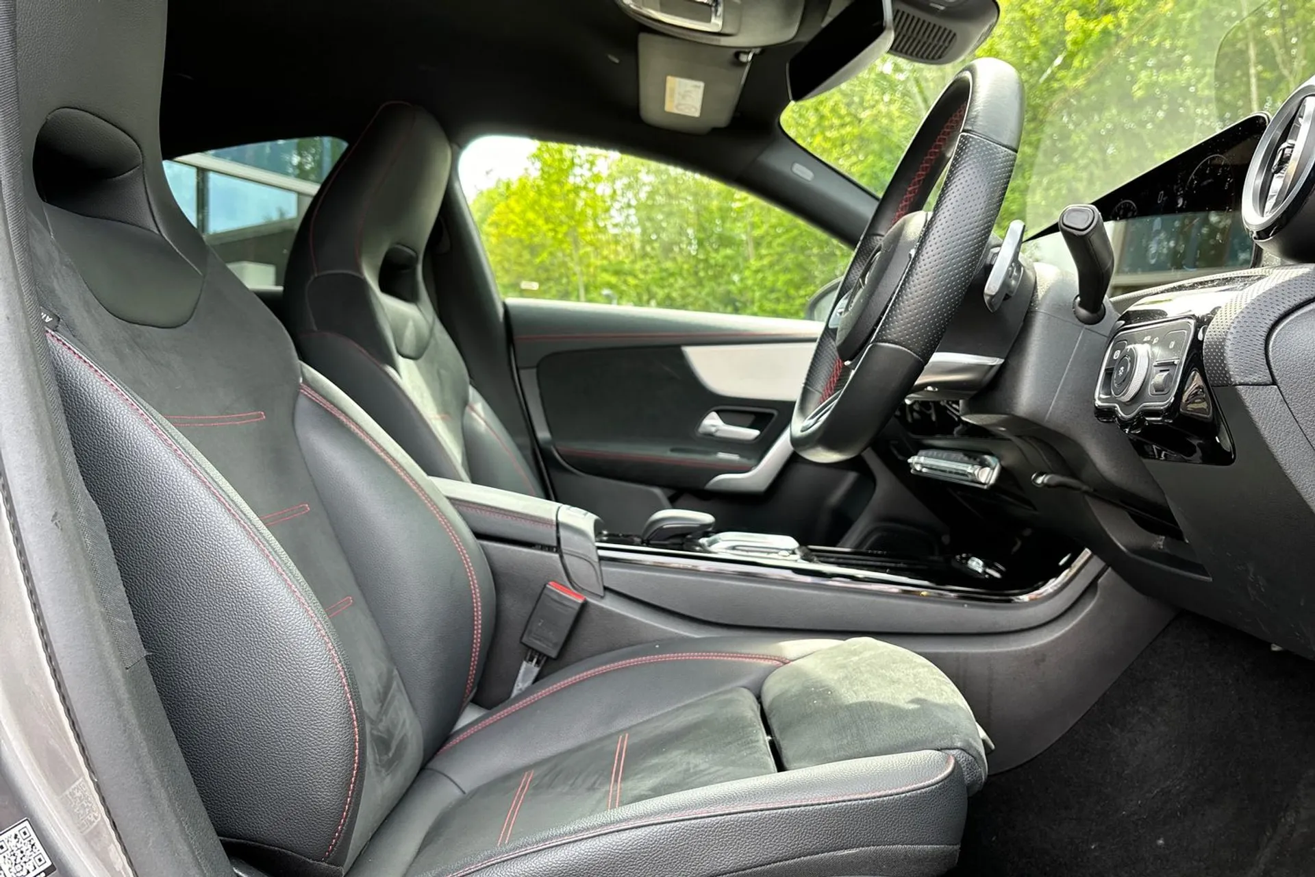 MERCEDES-BENZ CLA thumbnail image number 24