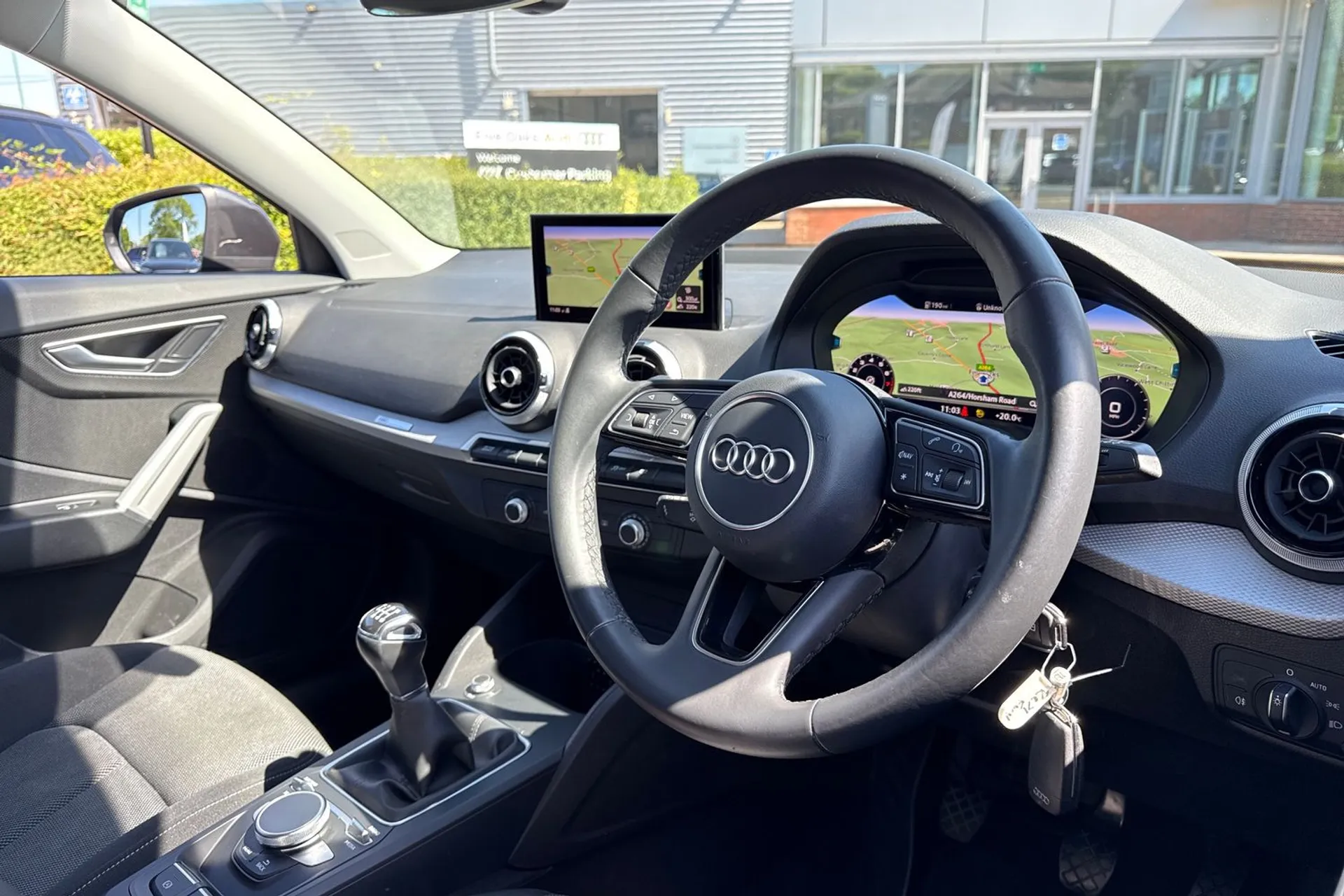 Audi Q2 thumbnail image number 26