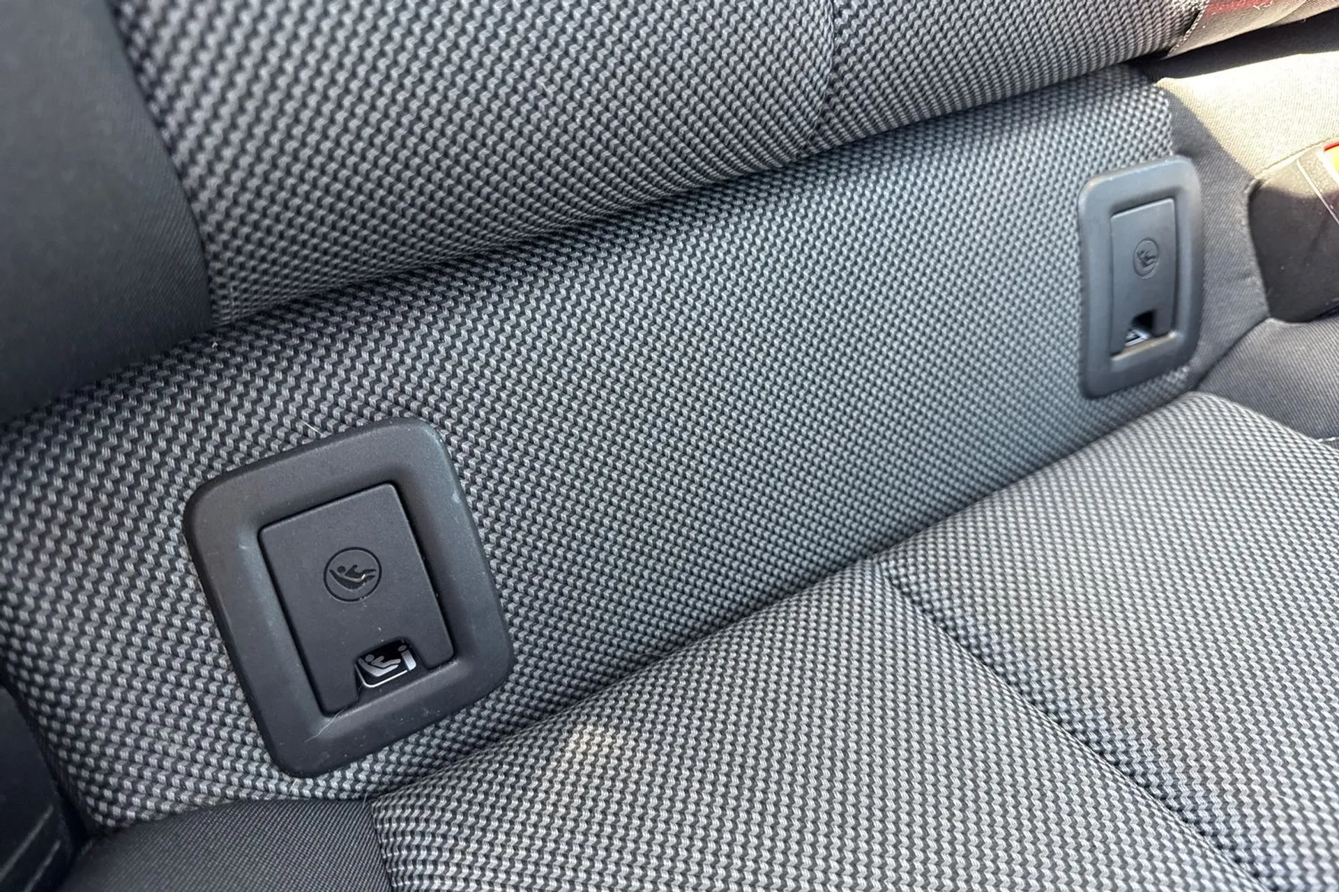 Audi Q2 thumbnail image number 38