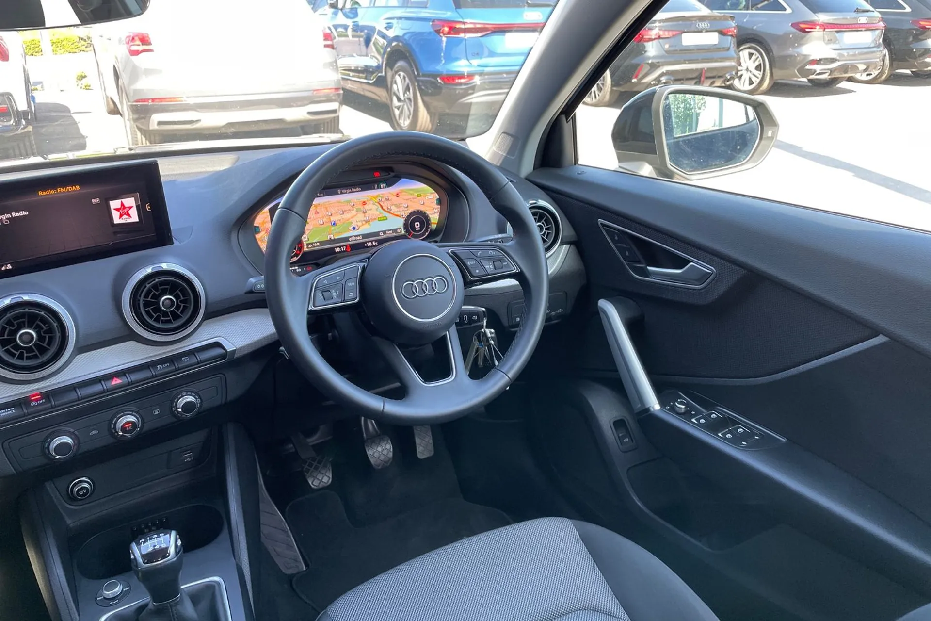 Audi Q2 thumbnail image number 35