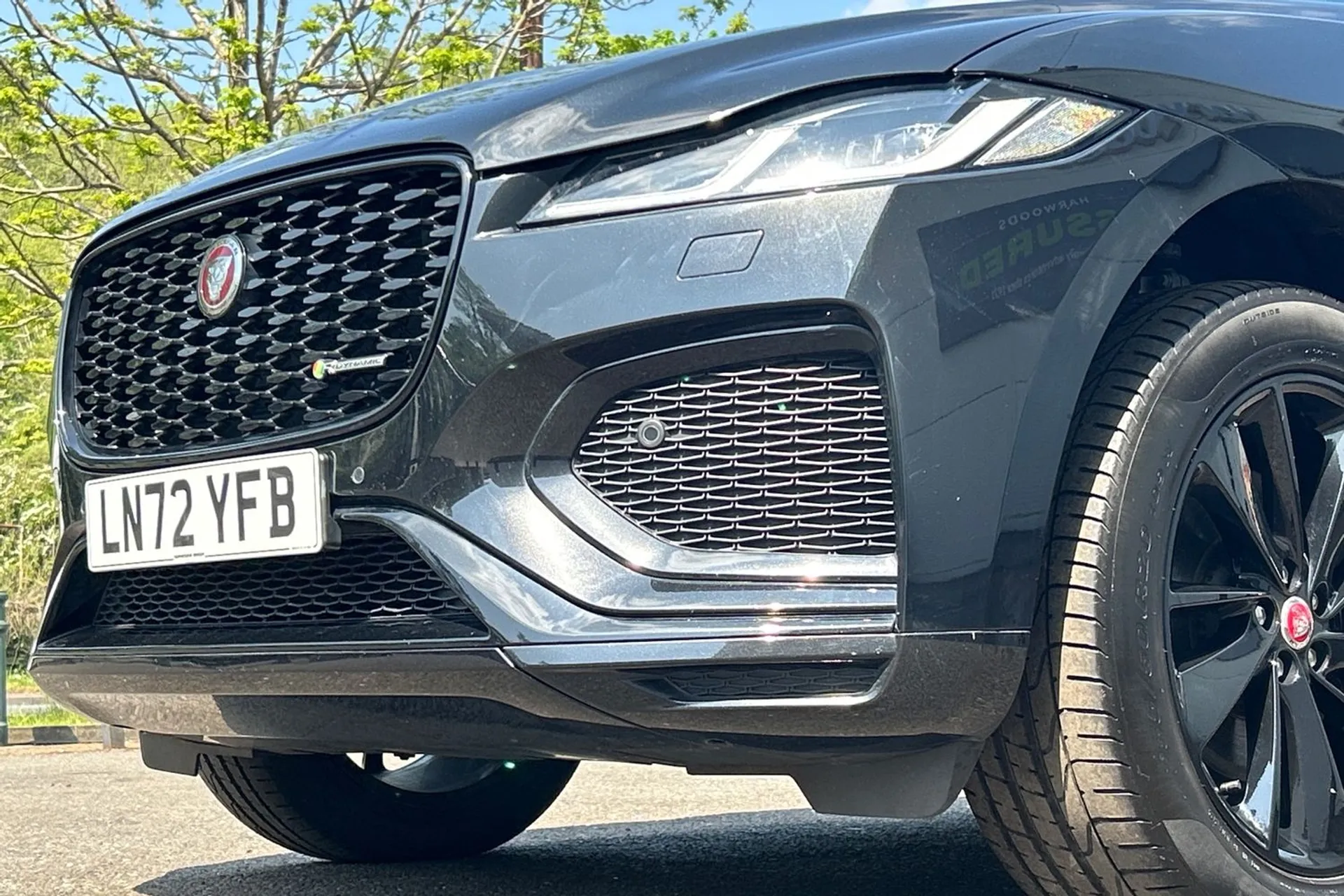 Jaguar F-PACE thumbnail image number 59