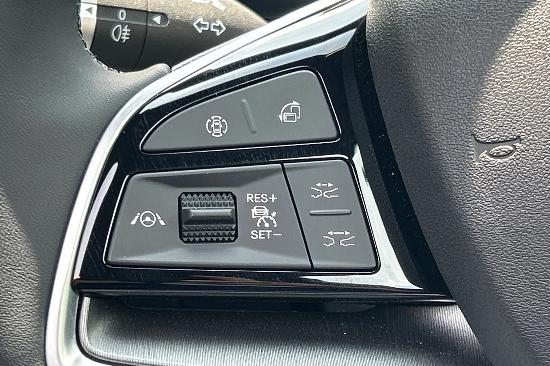 BYD SEAL U thumbnail image number 46