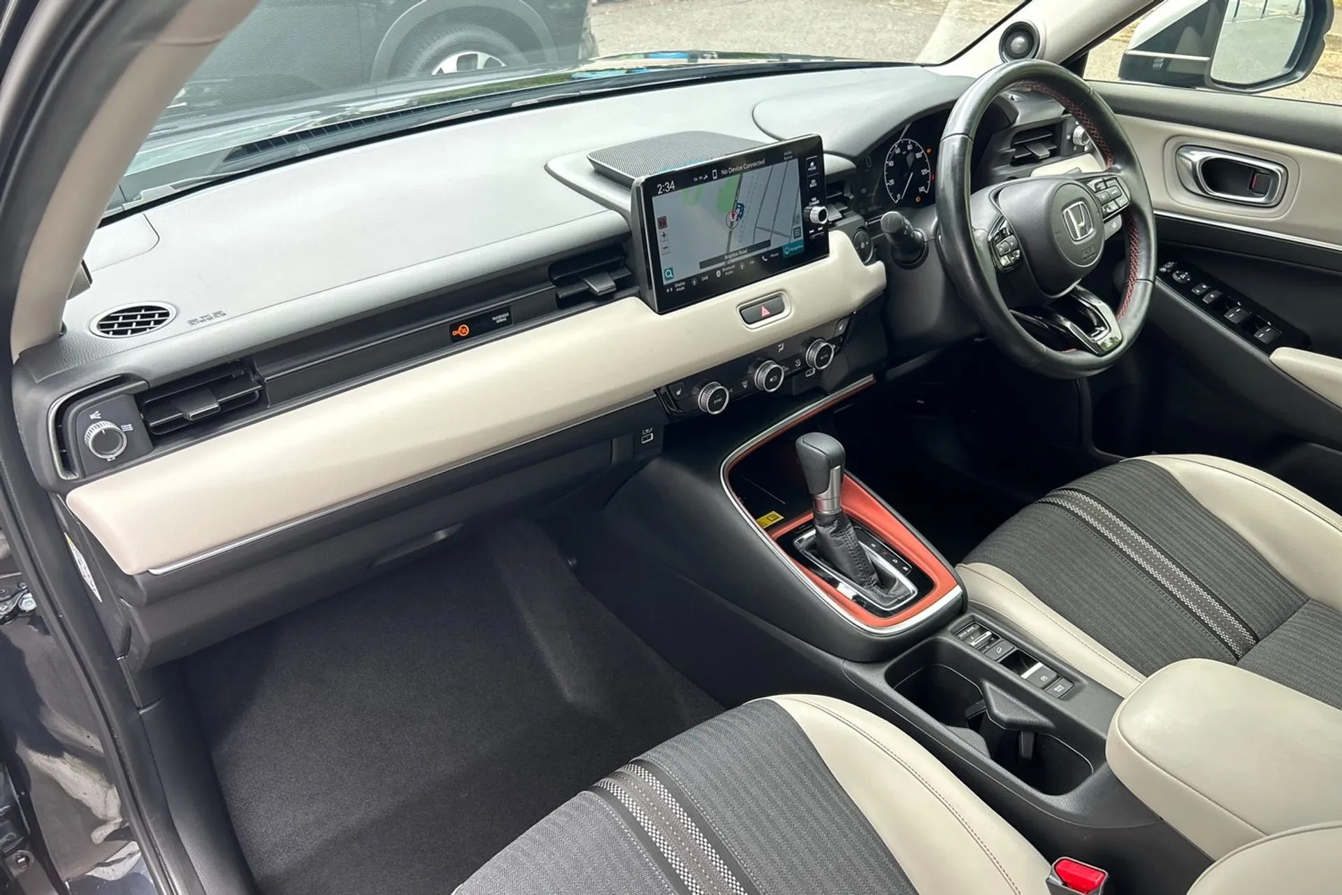 HONDA HR-V thumbnail image number 9