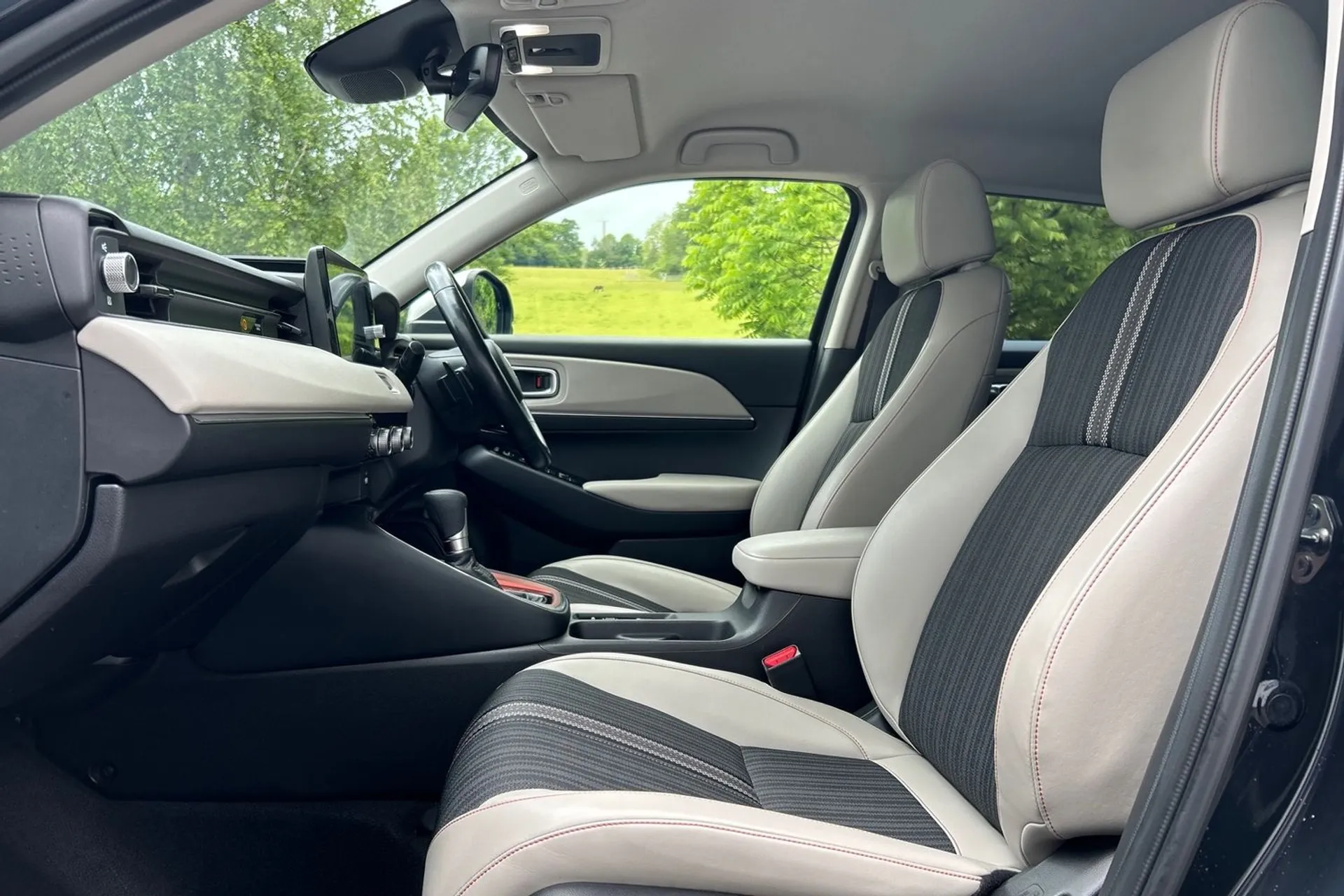 HONDA HR-V thumbnail image number 10
