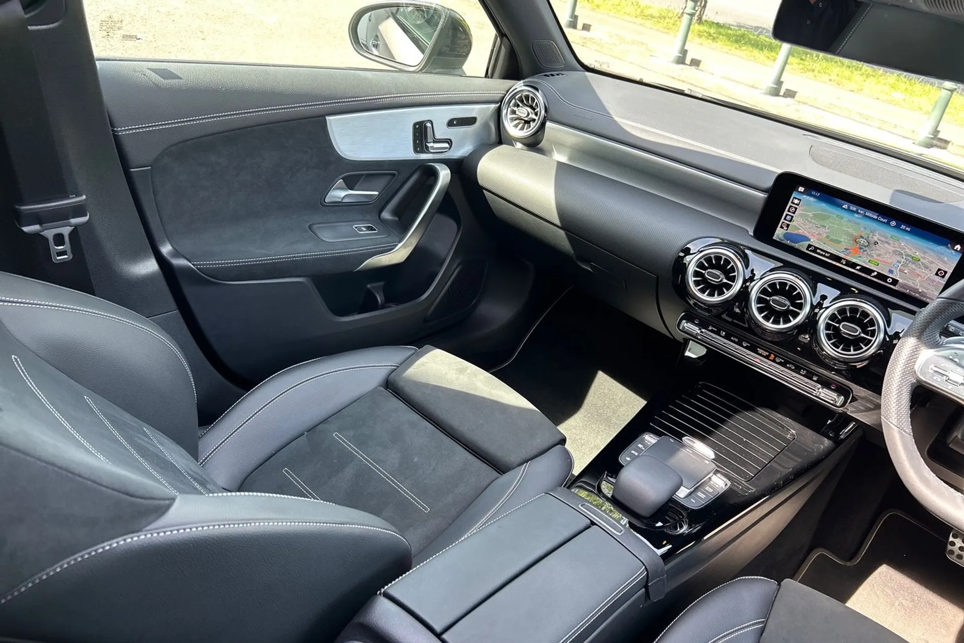 MERCEDES-BENZ A CLASS thumbnail image number 38