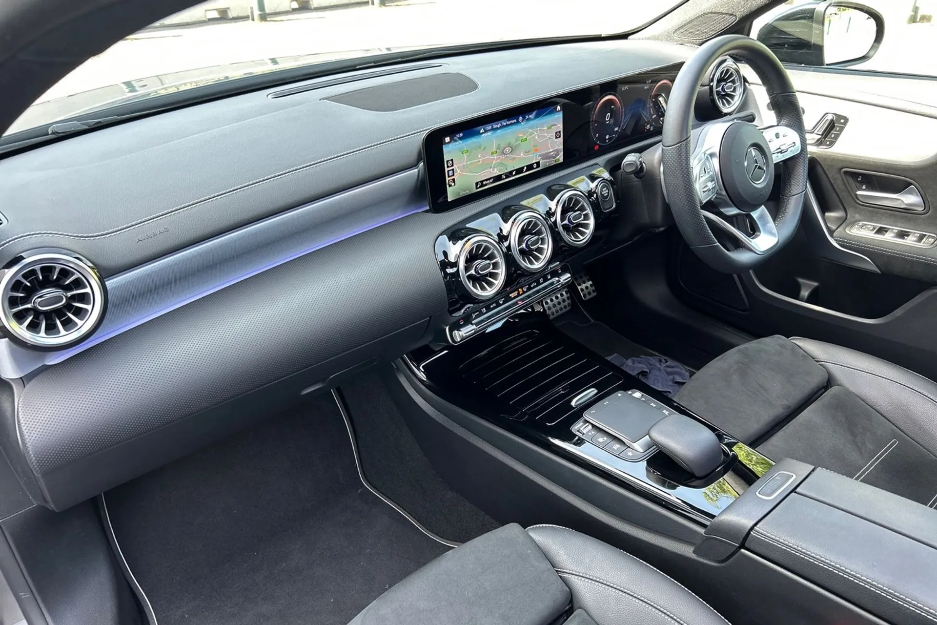 MERCEDES-BENZ A CLASS thumbnail image number 18