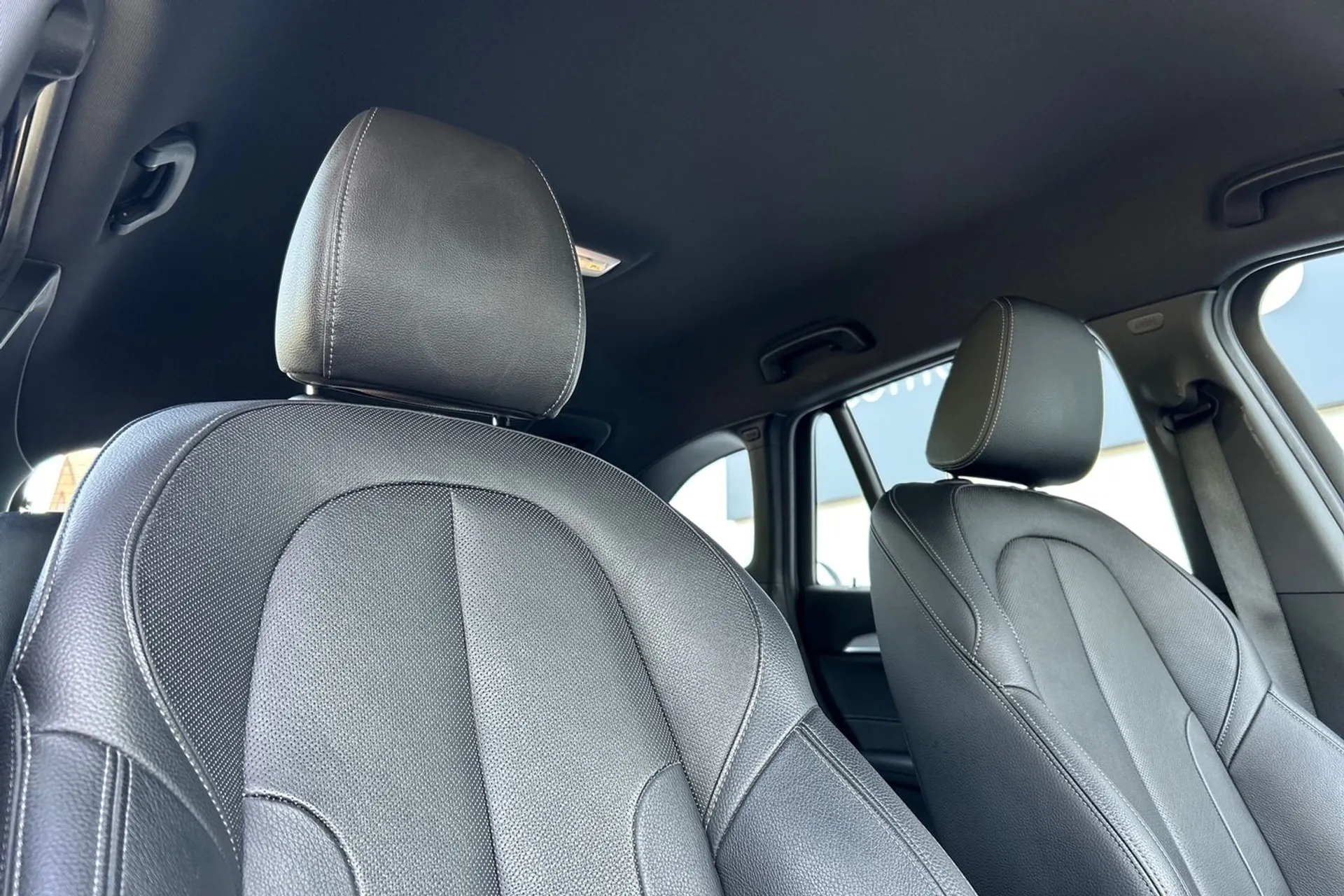 BMW X1 thumbnail image number 51