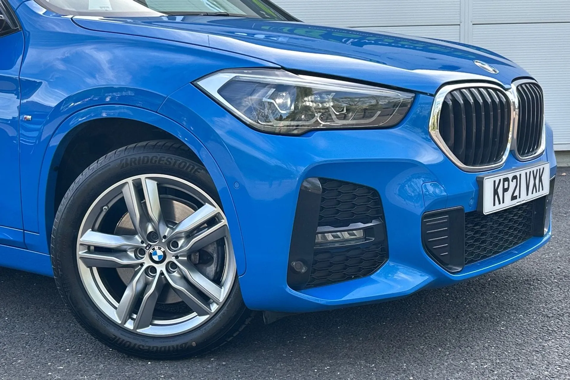 BMW X1 thumbnail image number 21