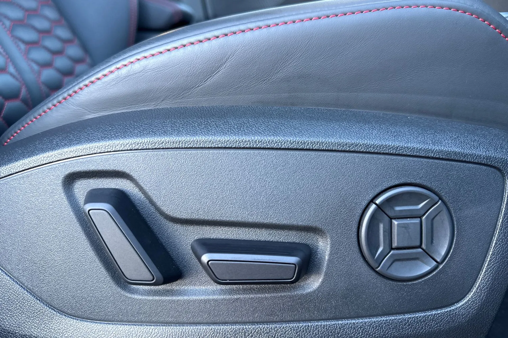 Audi RS3 thumbnail image number 47