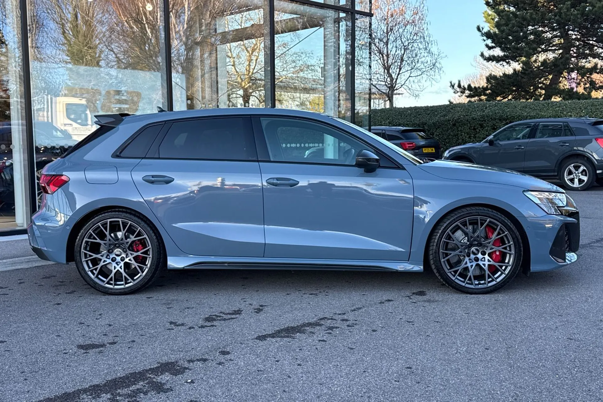 Audi RS3 thumbnail image number 2