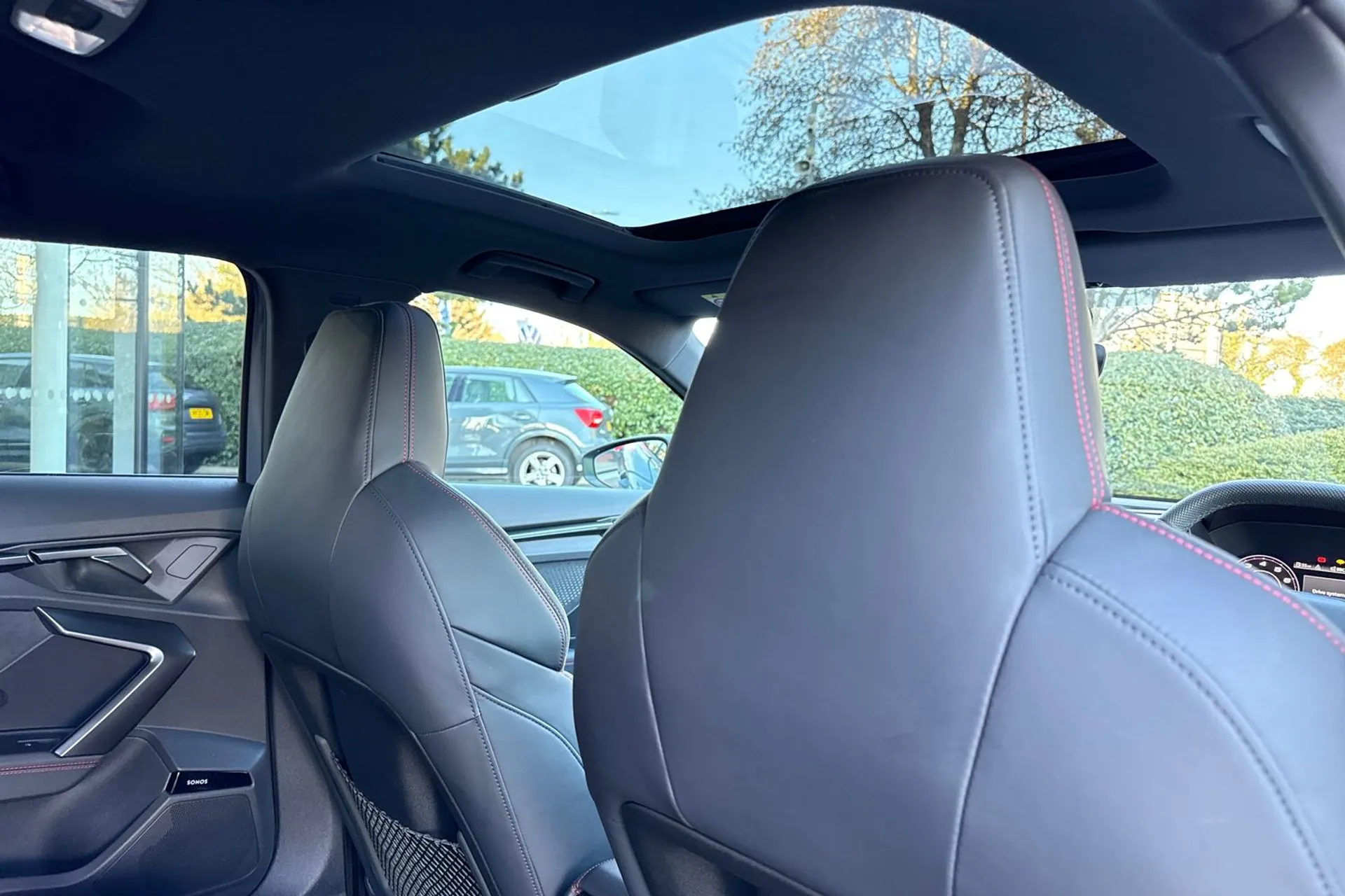 Audi RS3 thumbnail image number 48