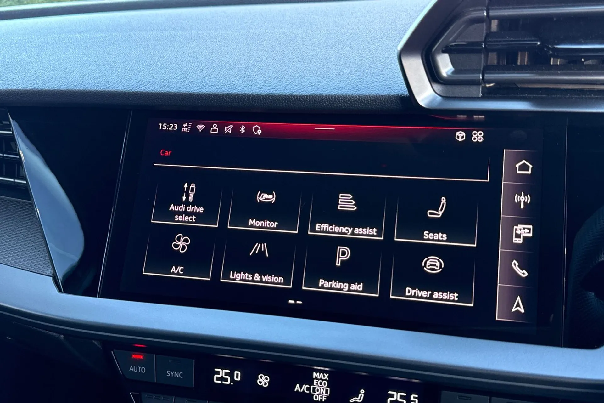 Audi RS3 thumbnail image number 36