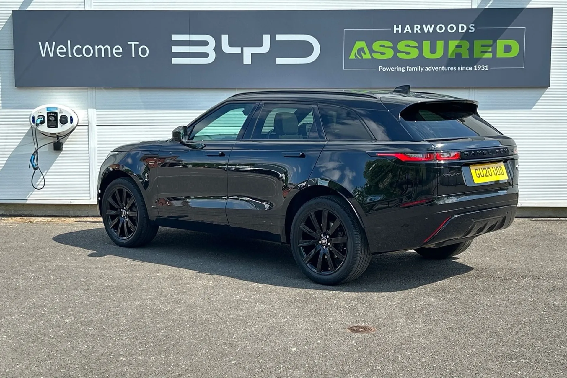 LAND ROVER RANGE ROVER VELAR thumbnail image number 10