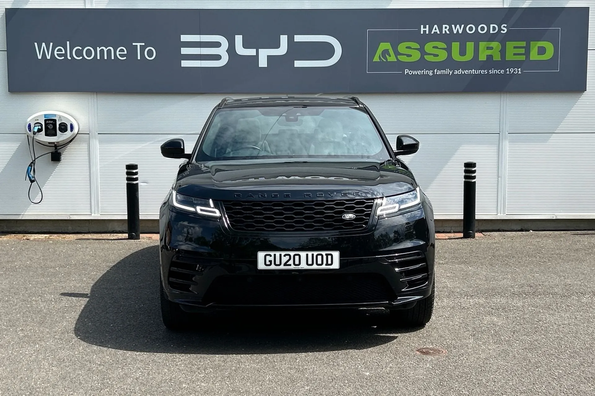 LAND ROVER RANGE ROVER VELAR thumbnail image number 17