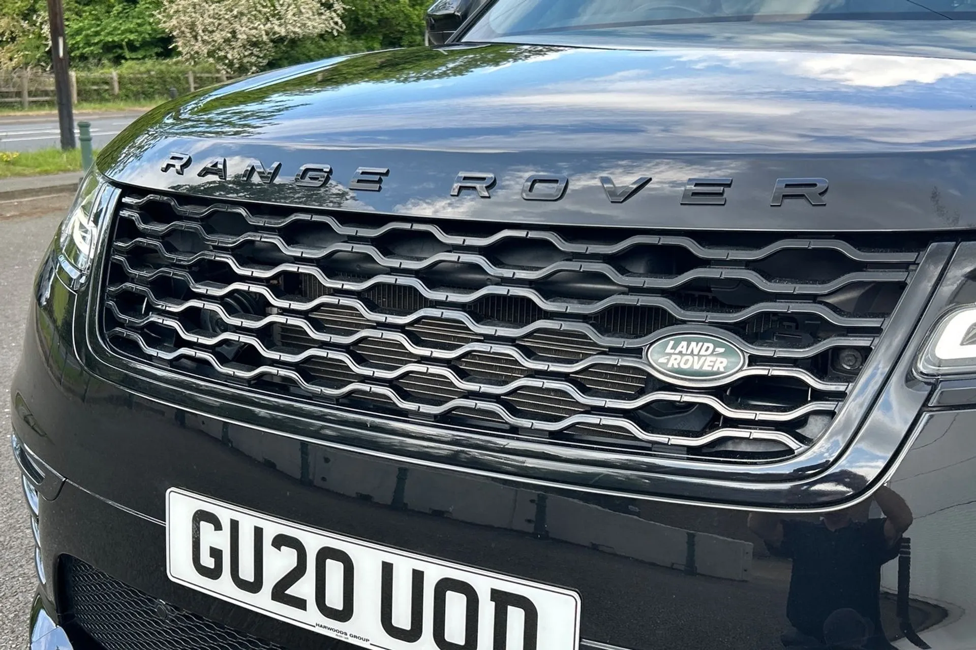 LAND ROVER RANGE ROVER VELAR thumbnail image number 24