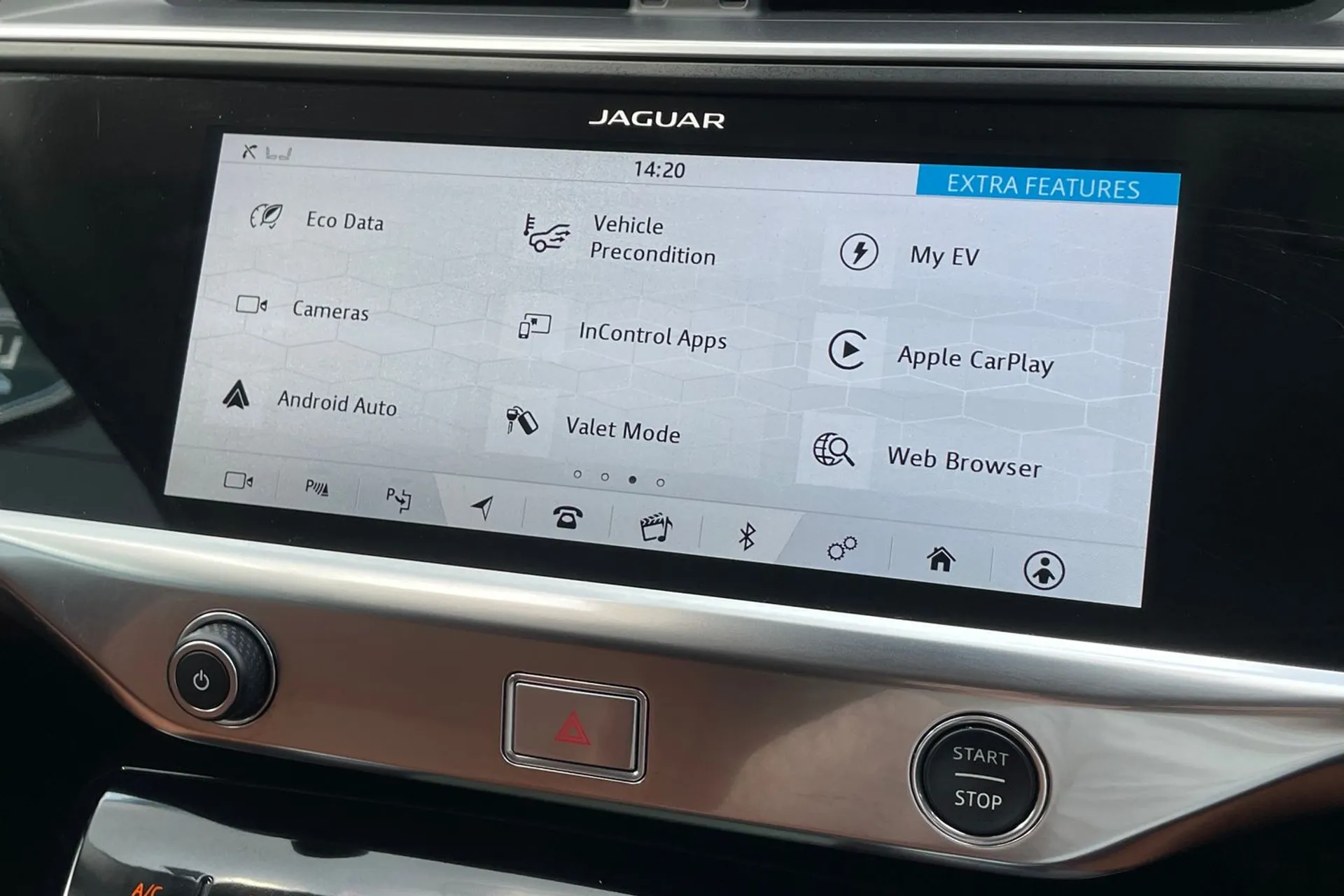 Jaguar I-PACE thumbnail image number 47