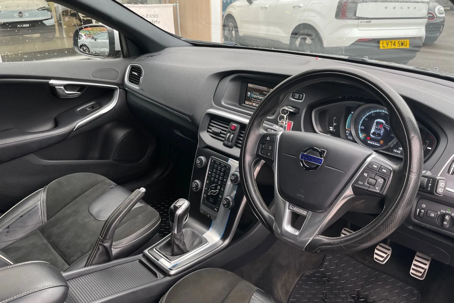 Volvo V40 thumbnail image number 5