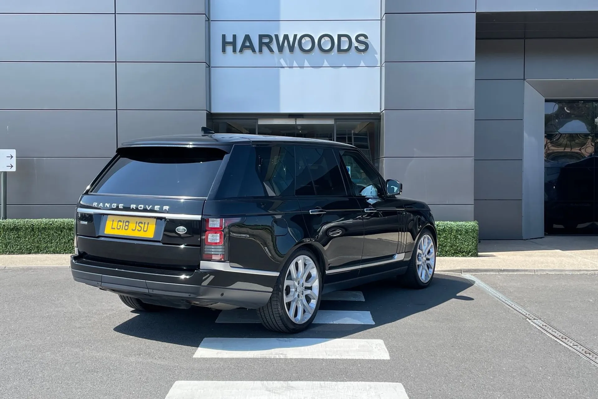 LAND ROVER RANGE ROVER thumbnail image number 6