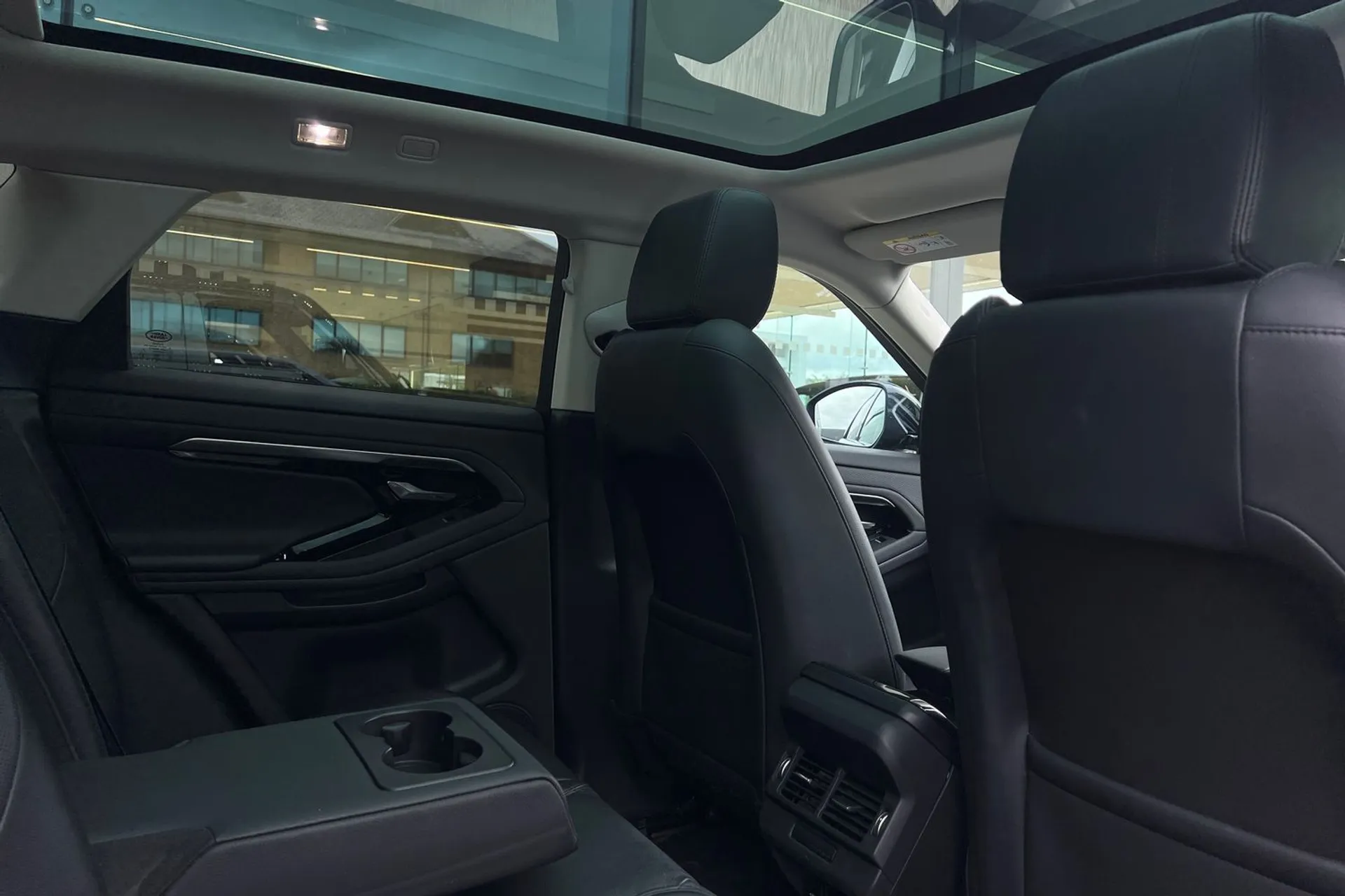 LAND ROVER RANGE ROVER EVOQUE thumbnail image number 38