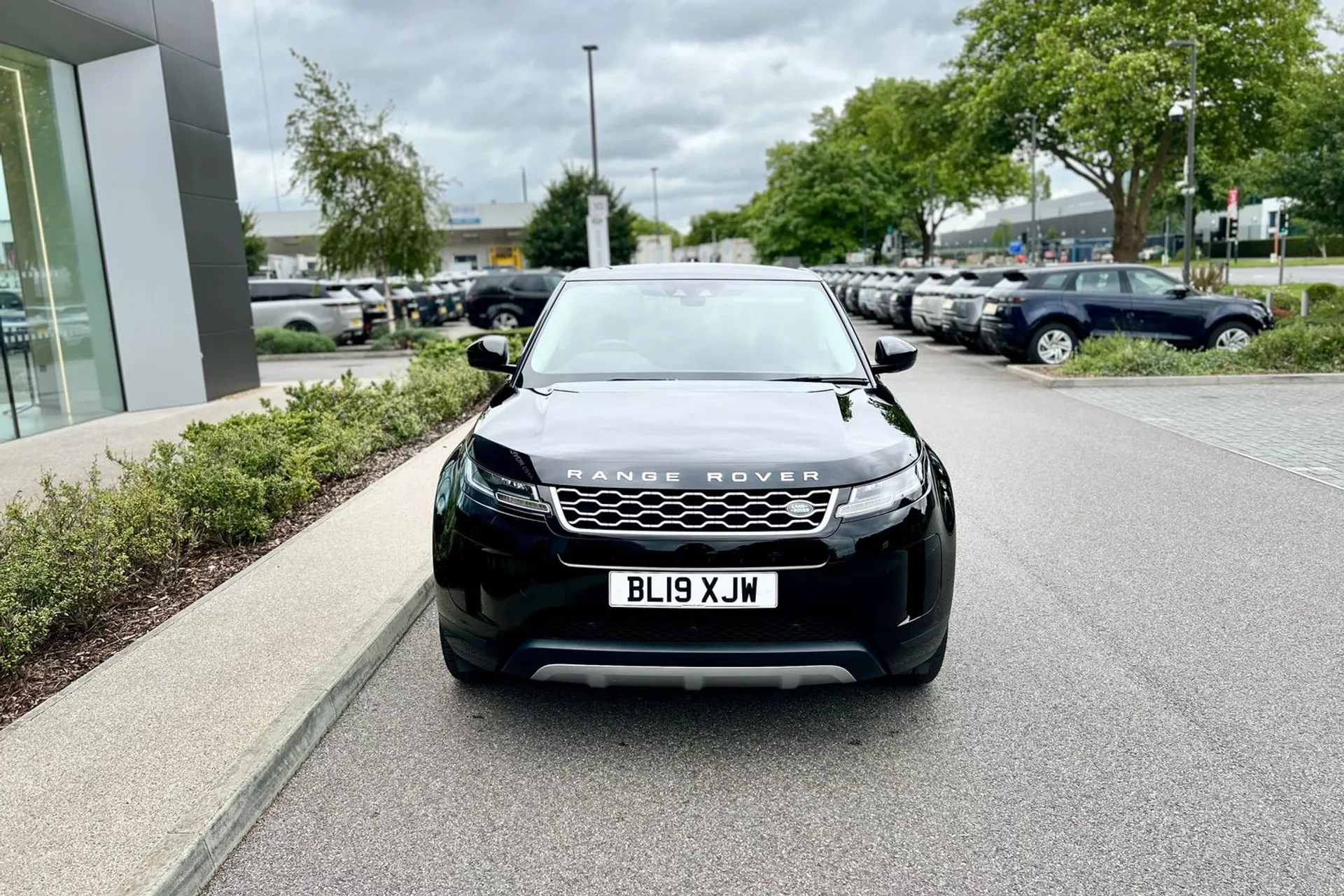 LAND ROVER RANGE ROVER EVOQUE thumbnail image number 19