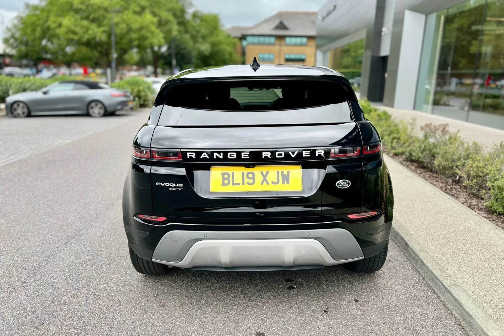 LAND ROVER RANGE ROVER EVOQUE thumbnail image number 11