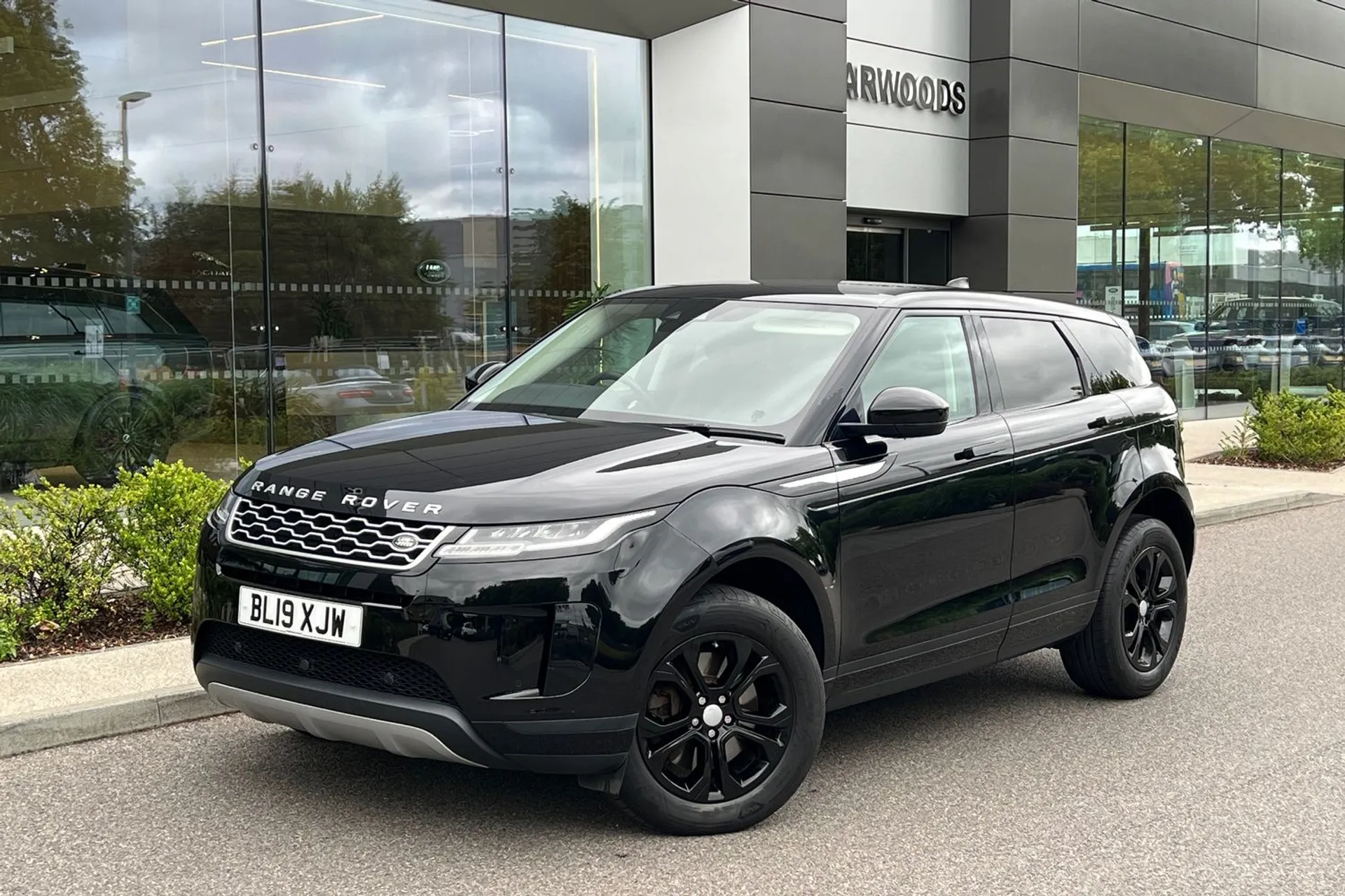 LAND ROVER RANGE ROVER EVOQUE thumbnail image number 16