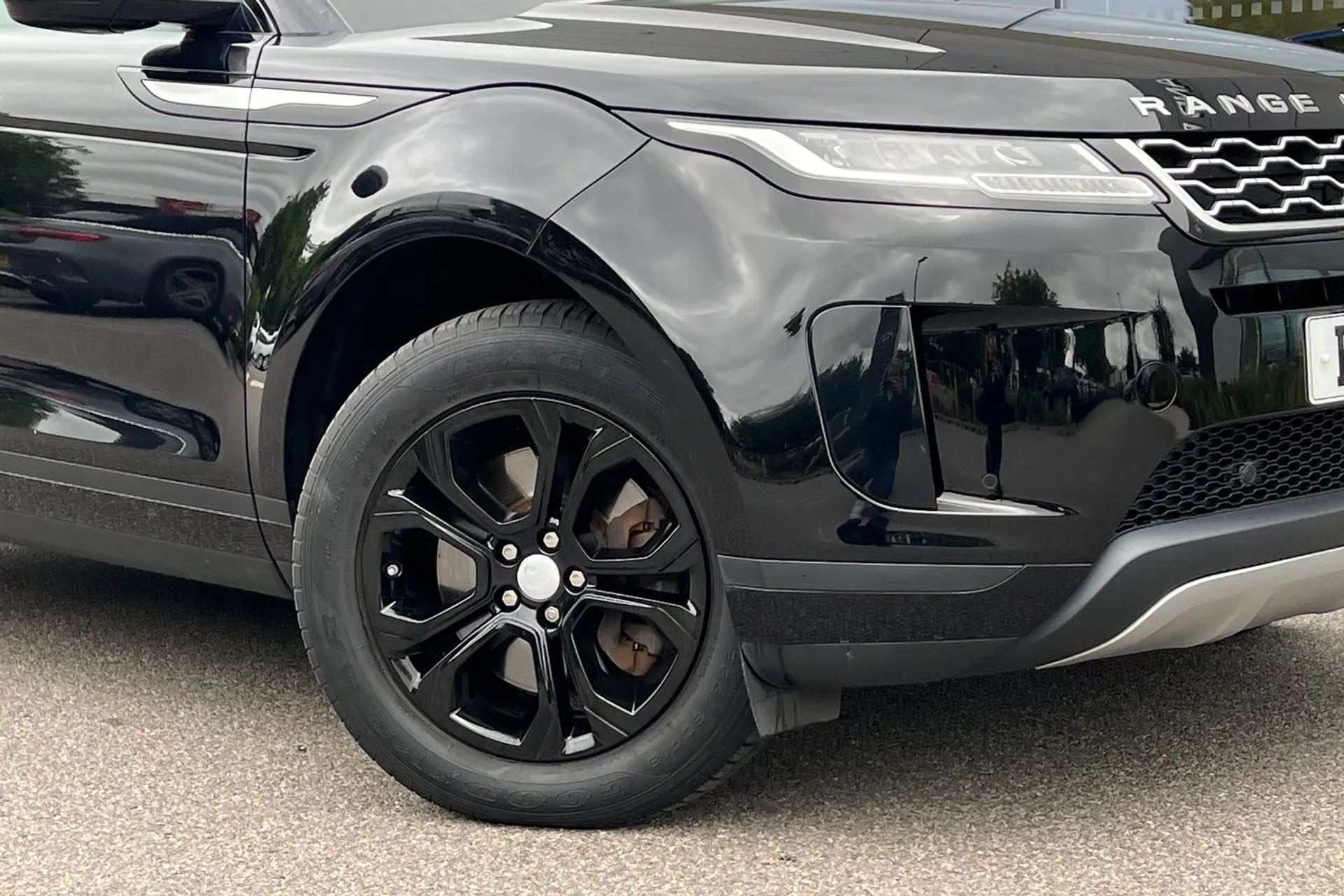 LAND ROVER RANGE ROVER EVOQUE thumbnail image number 9