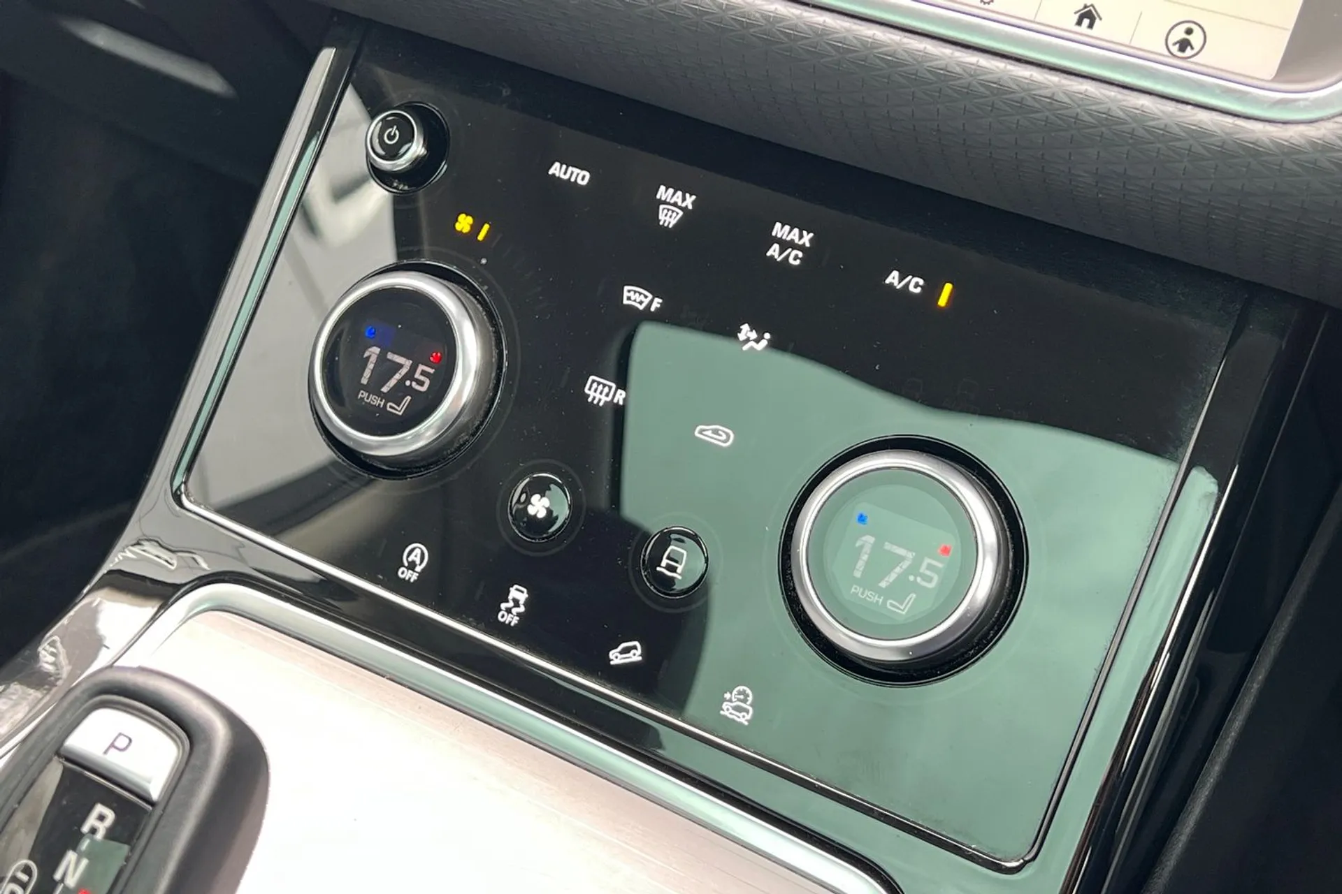 LAND ROVER RANGE ROVER EVOQUE thumbnail image number 47