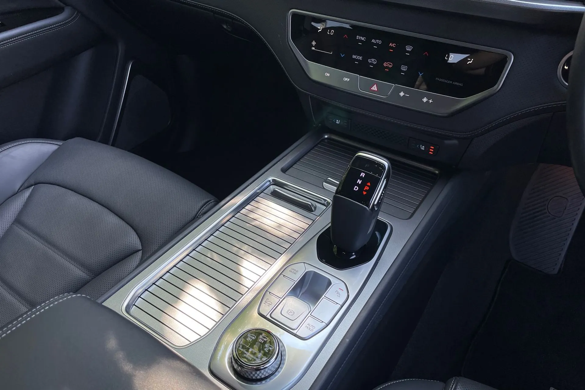 KGM REXTON thumbnail image number 44