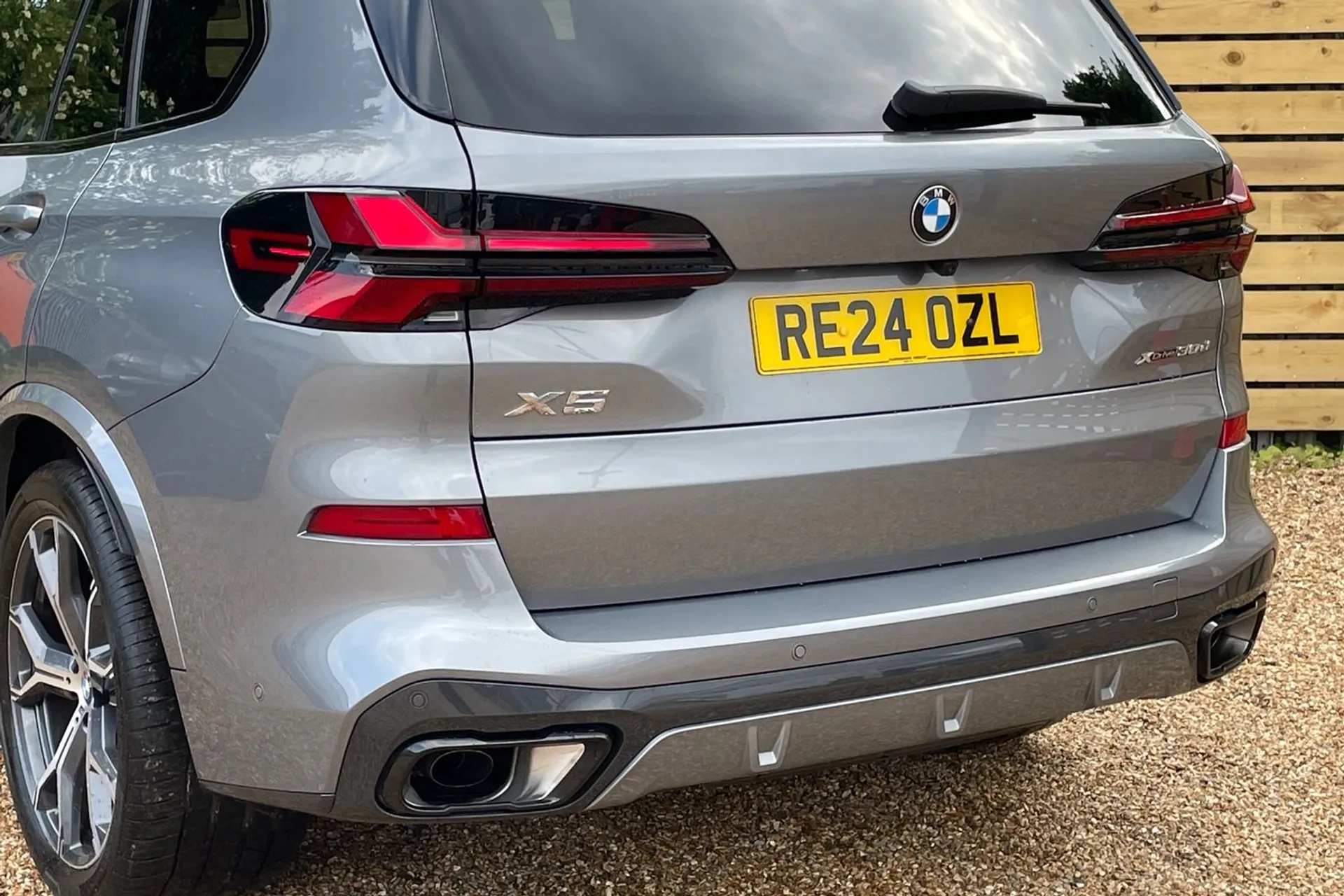 BMW X5 thumbnail image number 18