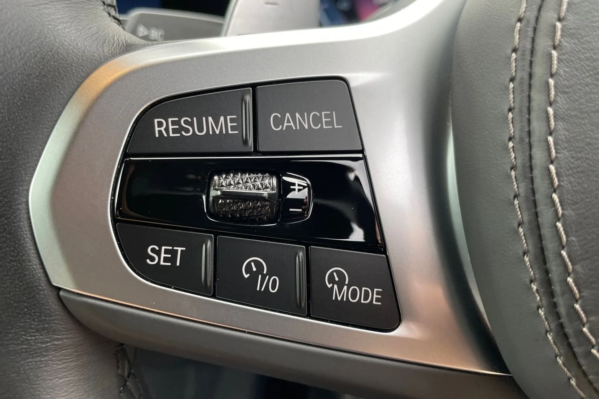 BMW X5 thumbnail image number 38