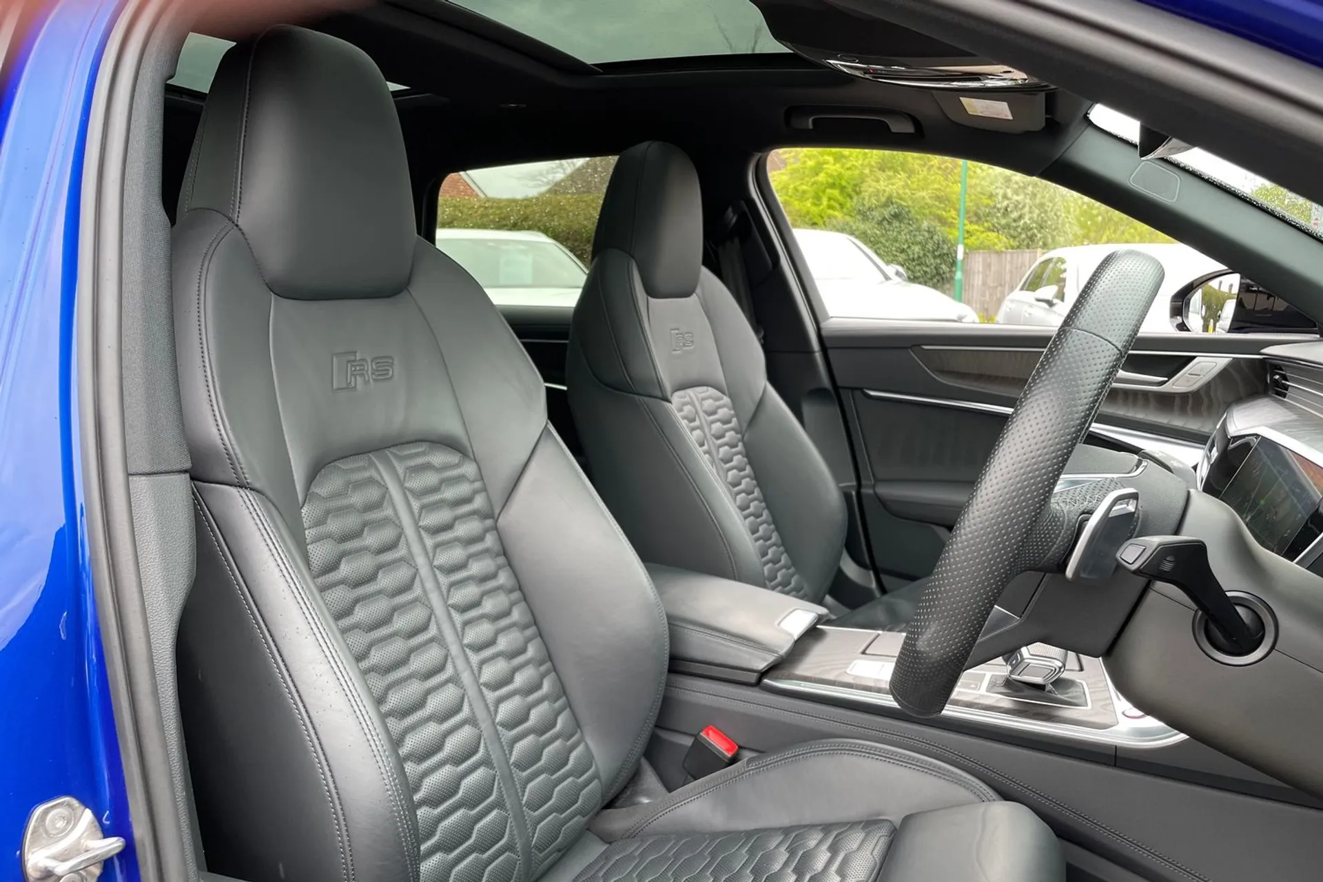 Audi RS6 thumbnail image number 36