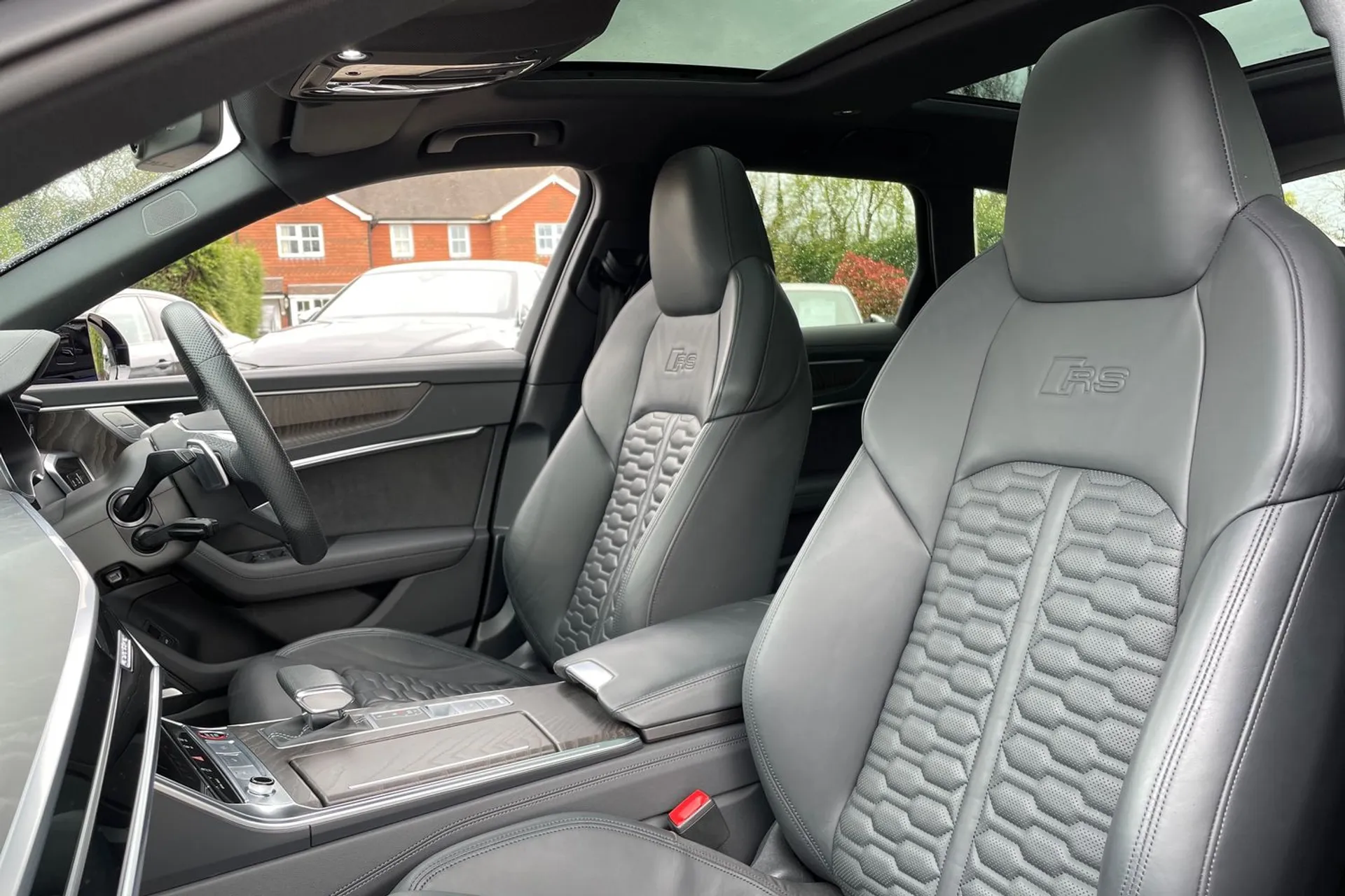 Audi RS6 thumbnail image number 39