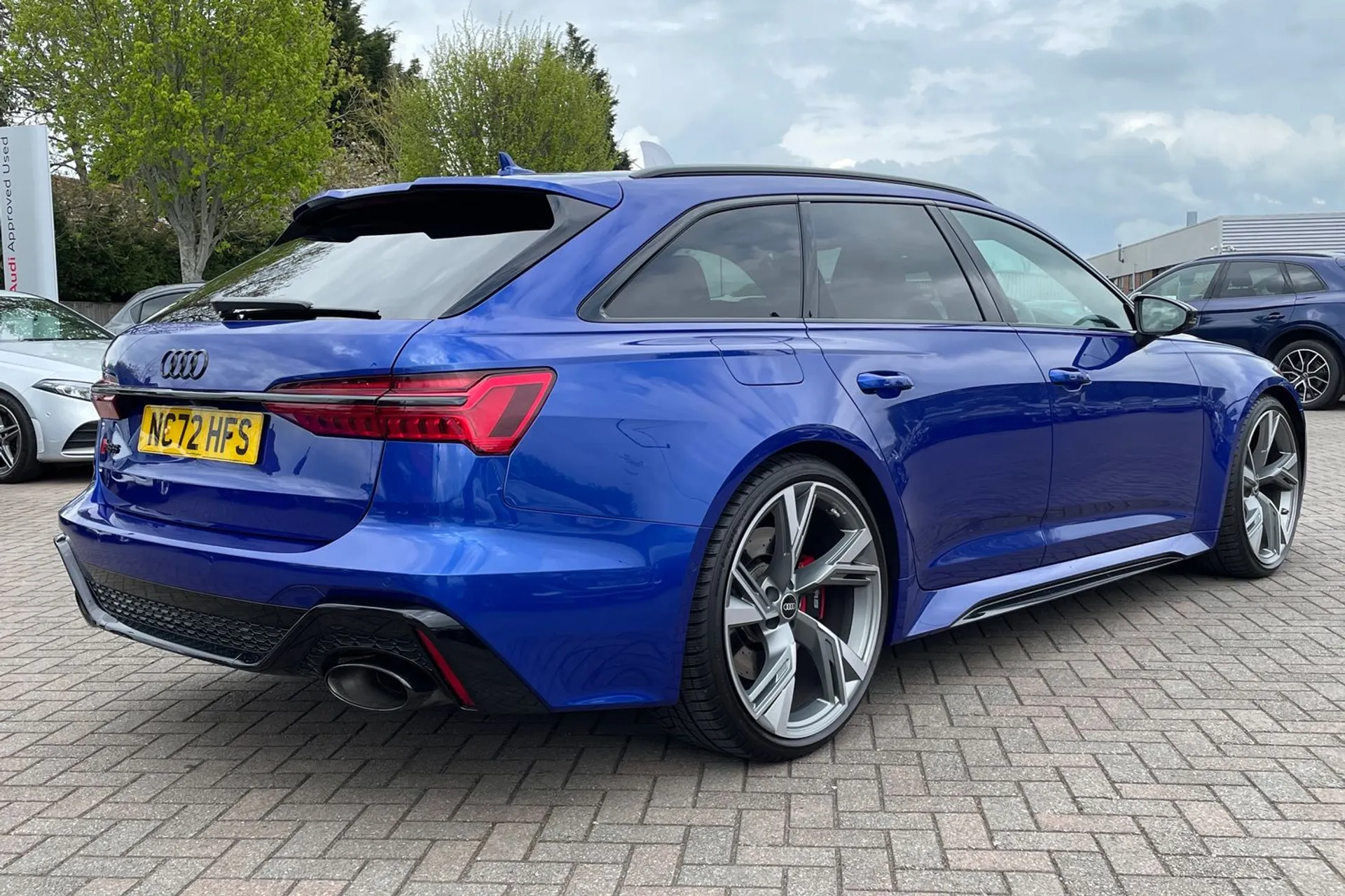 Audi RS6 thumbnail image number 4