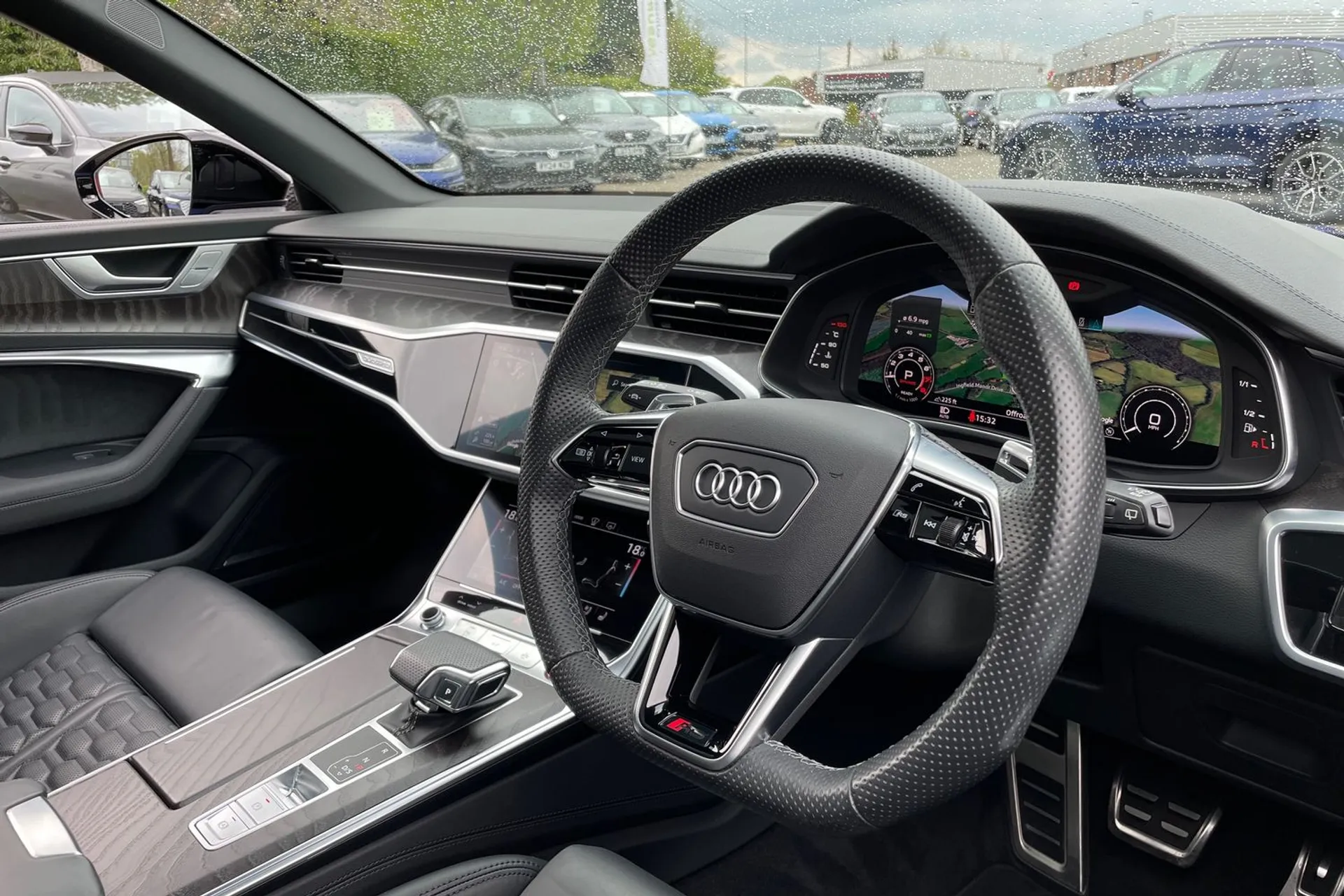 Audi RS6 thumbnail image number 37