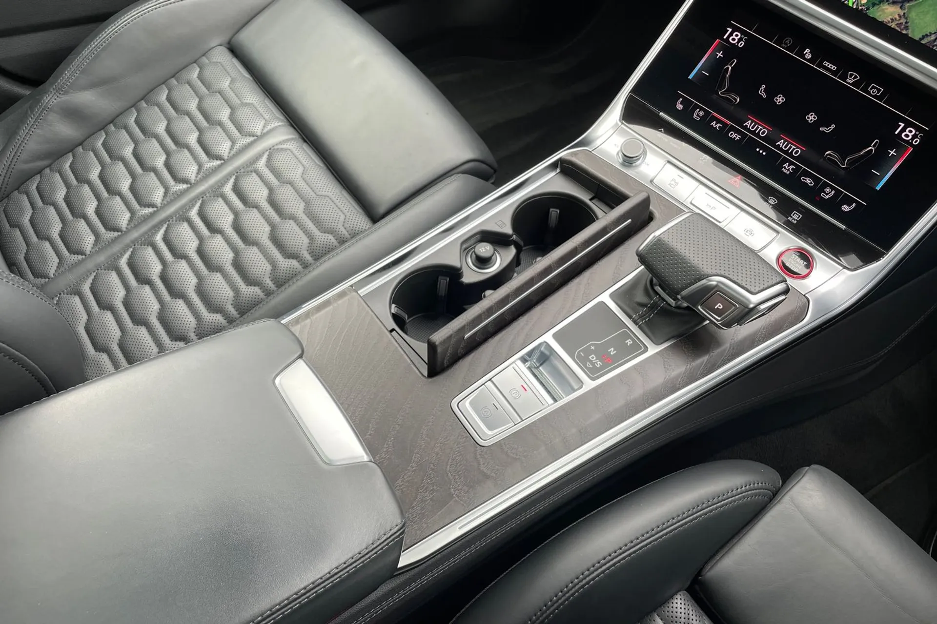 Audi RS6 thumbnail image number 18