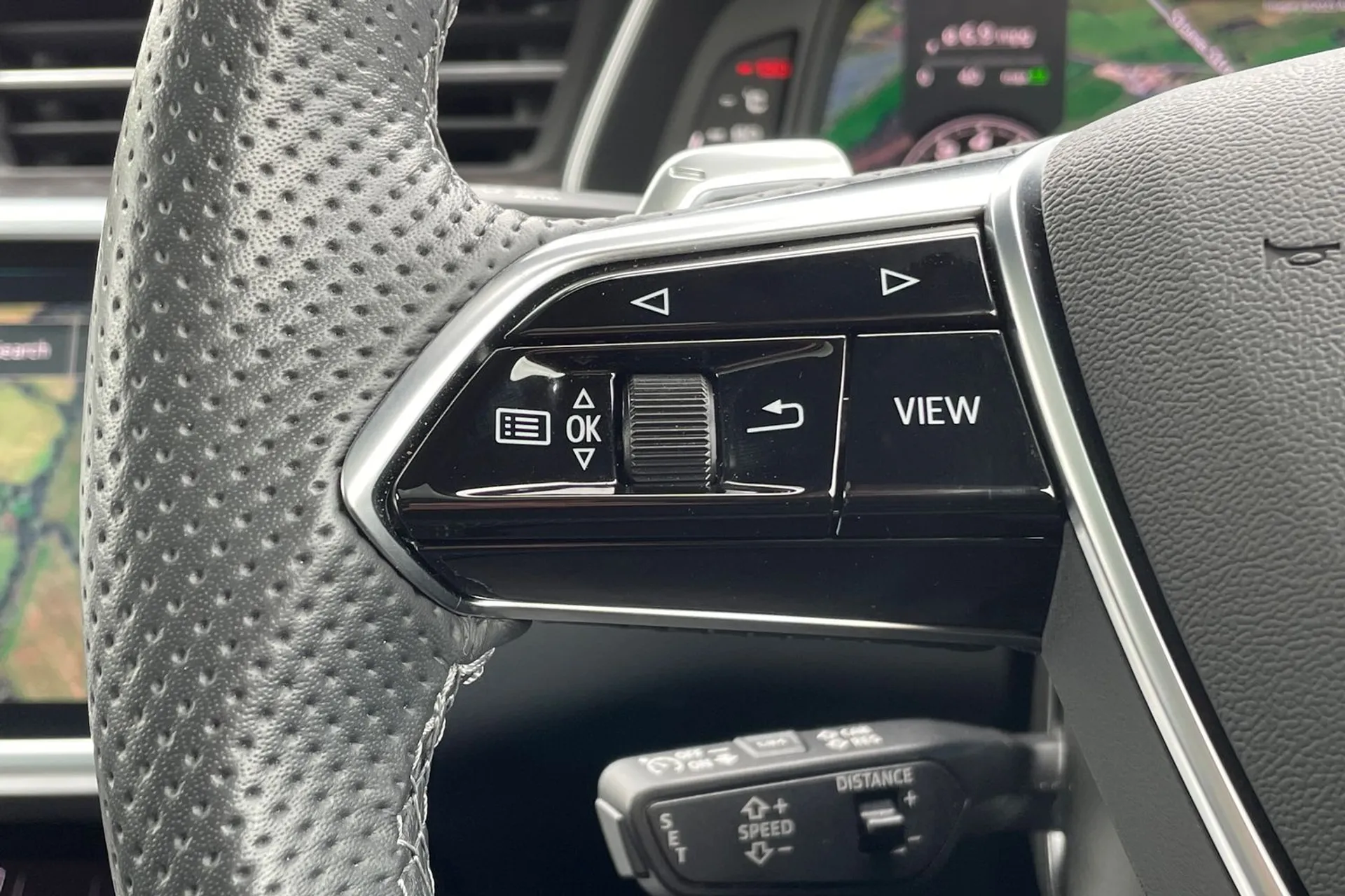 Audi RS6 thumbnail image number 22