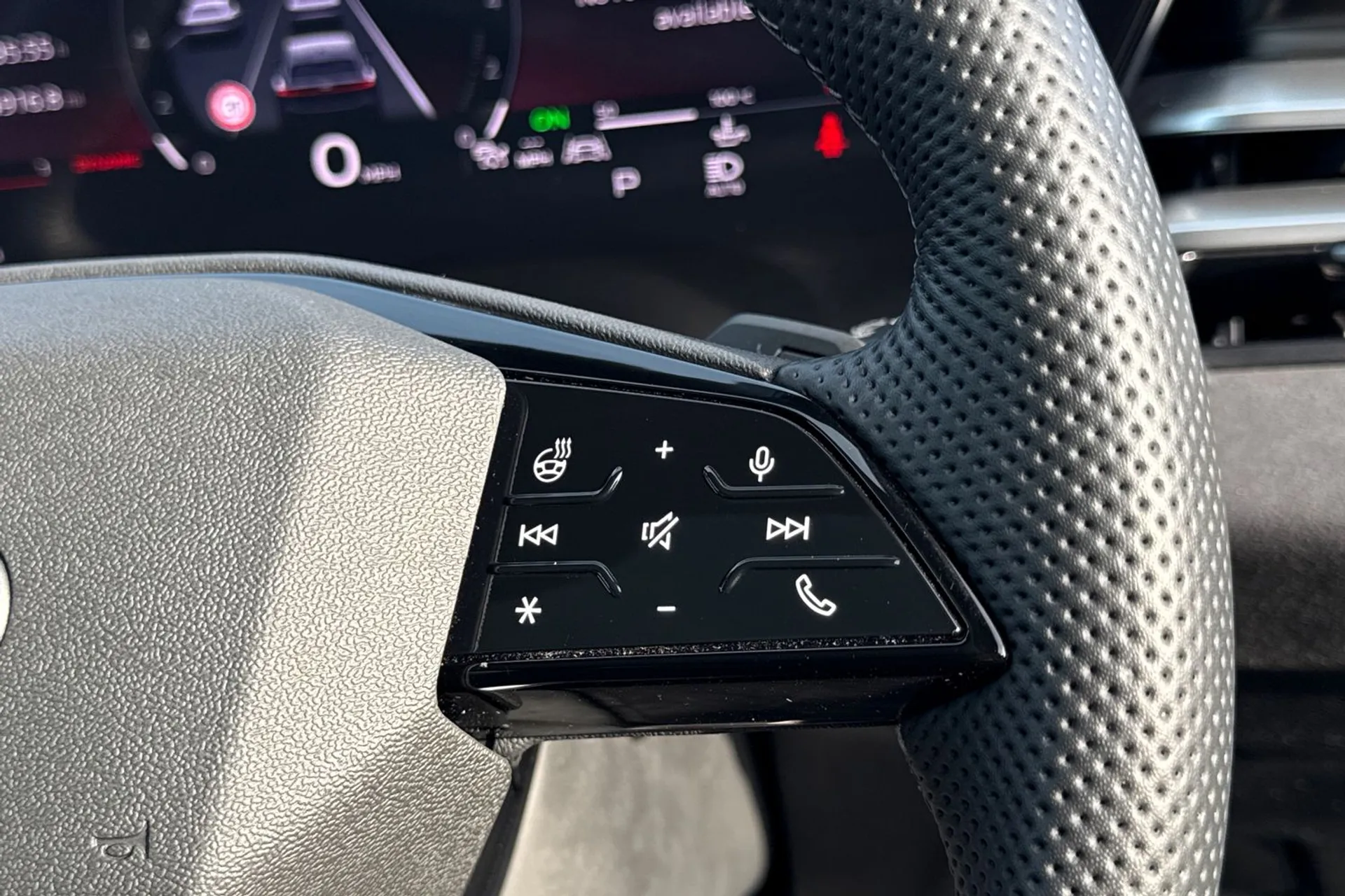 Audi A5 thumbnail image number 44