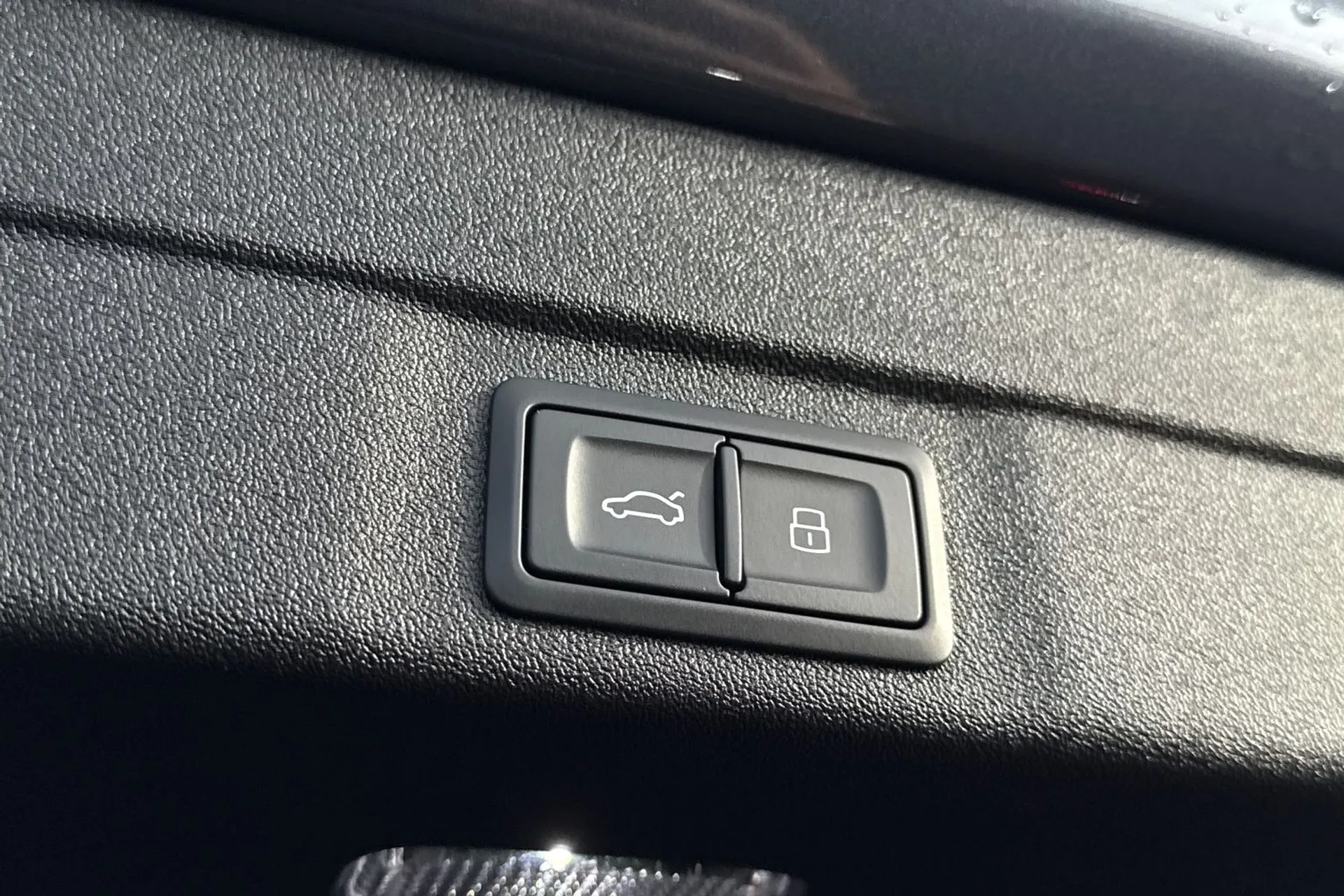 Audi A5 thumbnail image number 19