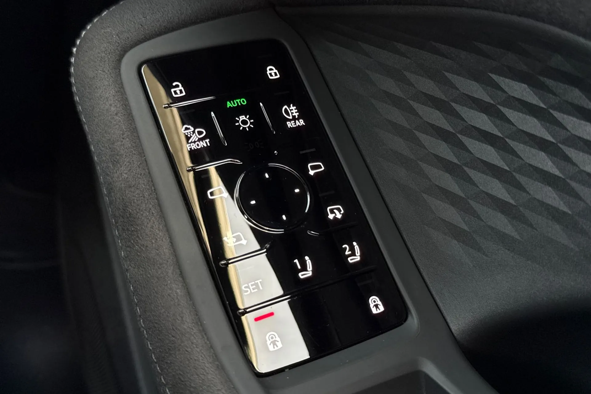 Audi A5 thumbnail image number 45