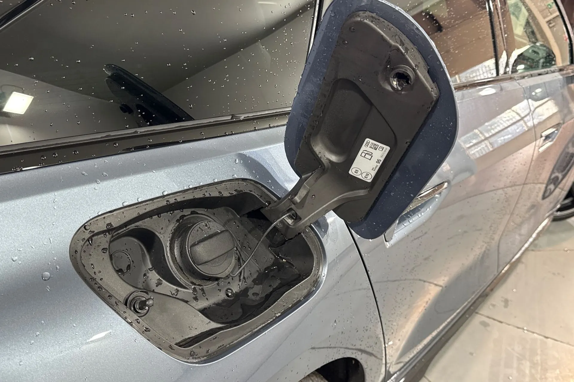 Audi A5 thumbnail image number 17