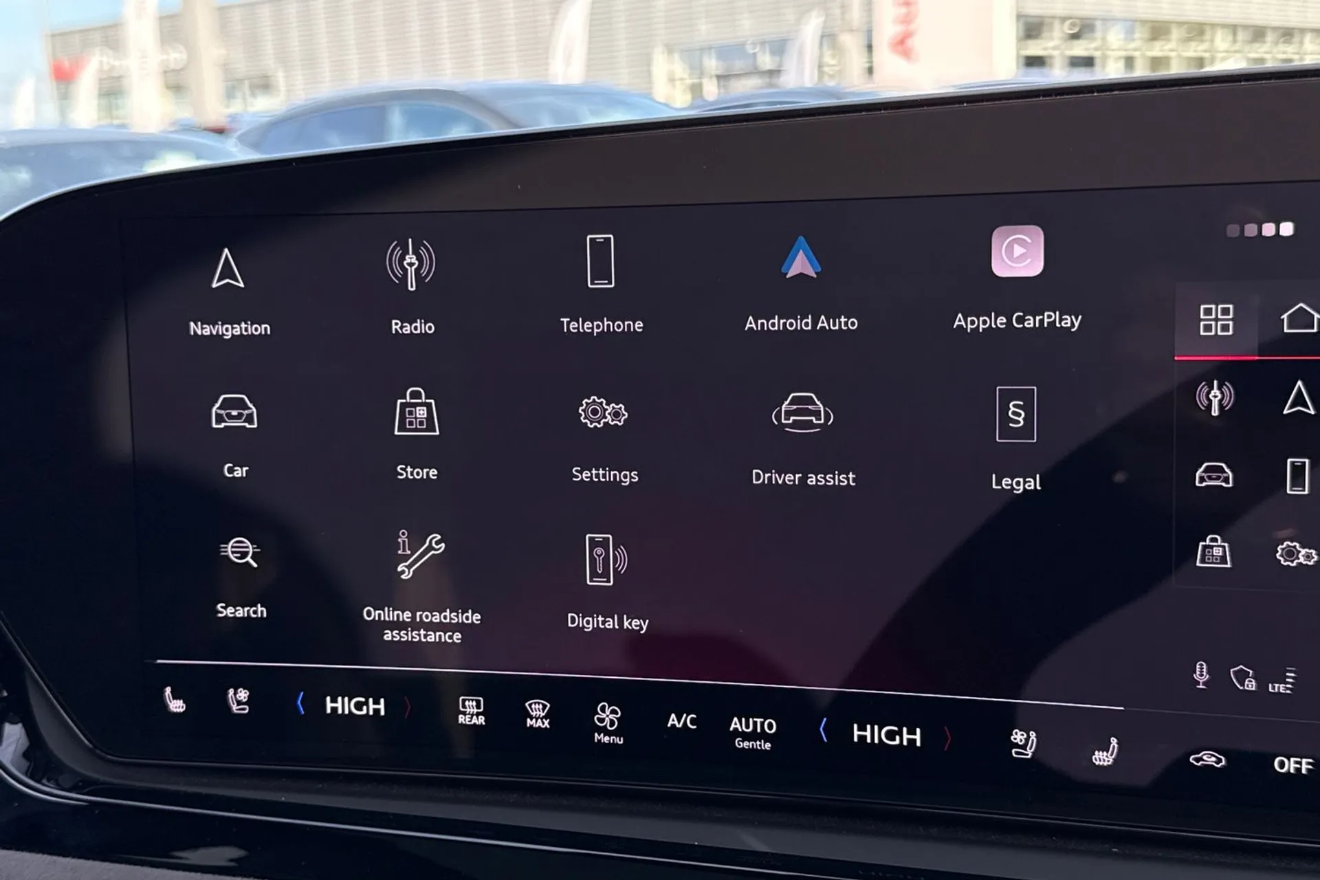 Audi A5 thumbnail image number 36