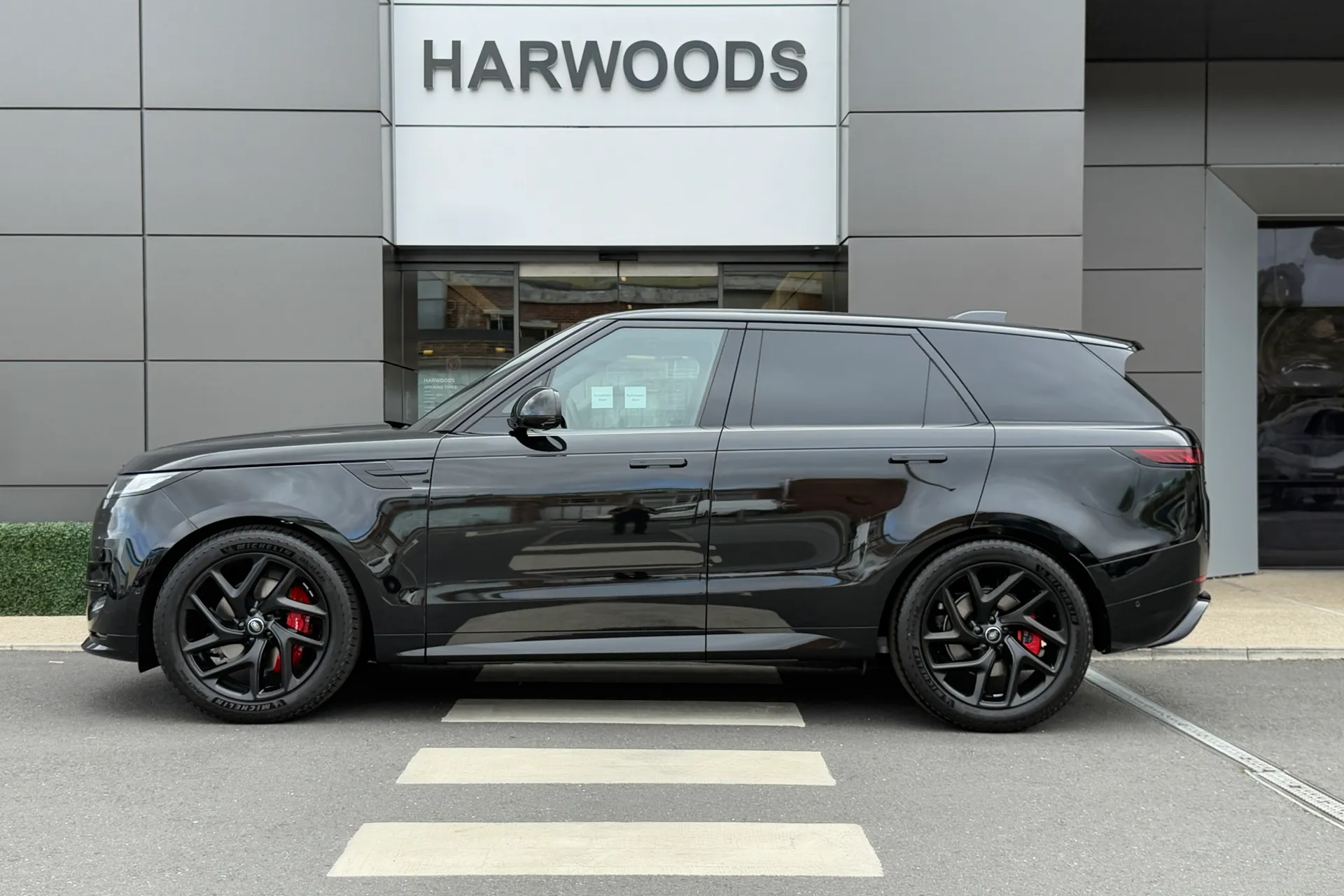 LAND ROVER RANGE ROVER SPORT thumbnail image number 11