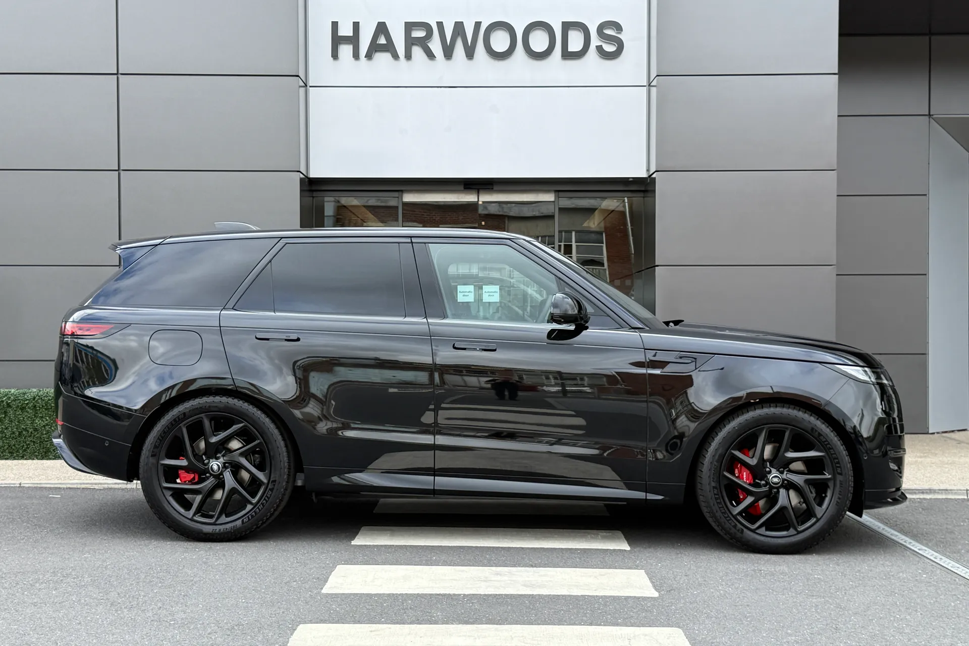 LAND ROVER RANGE ROVER SPORT thumbnail image number 2