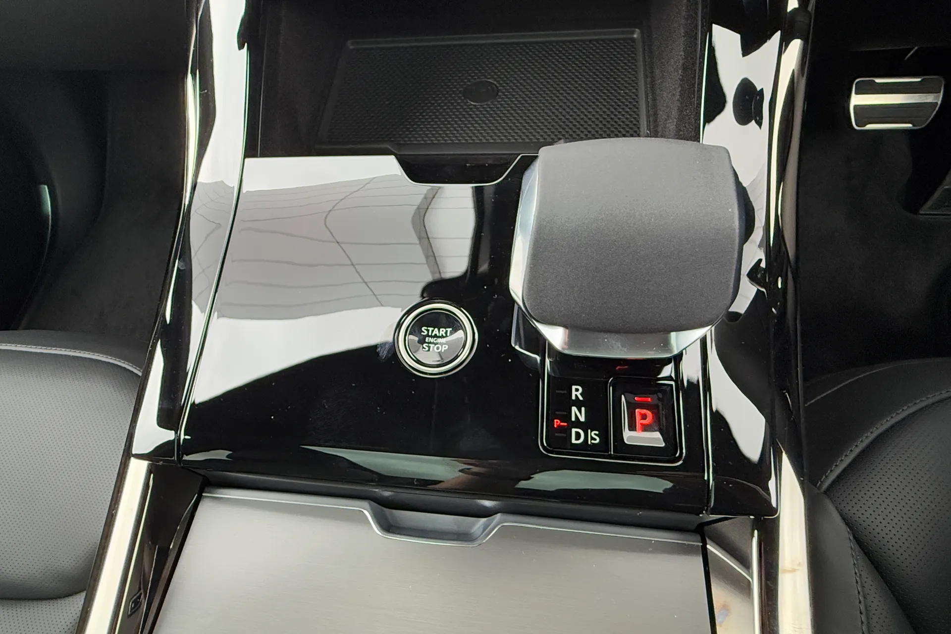 LAND ROVER RANGE ROVER SPORT thumbnail image number 75