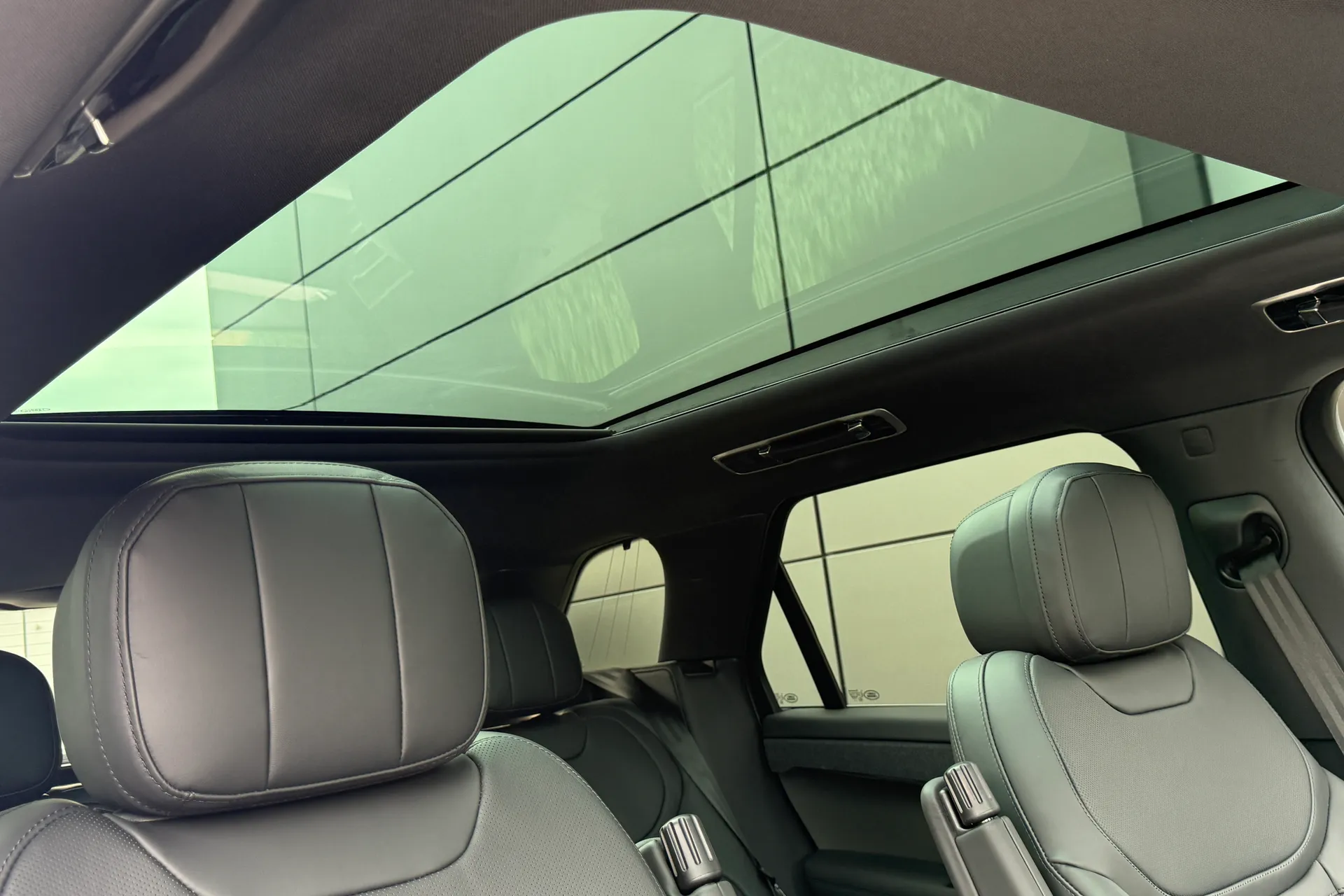 LAND ROVER RANGE ROVER SPORT thumbnail image number 14