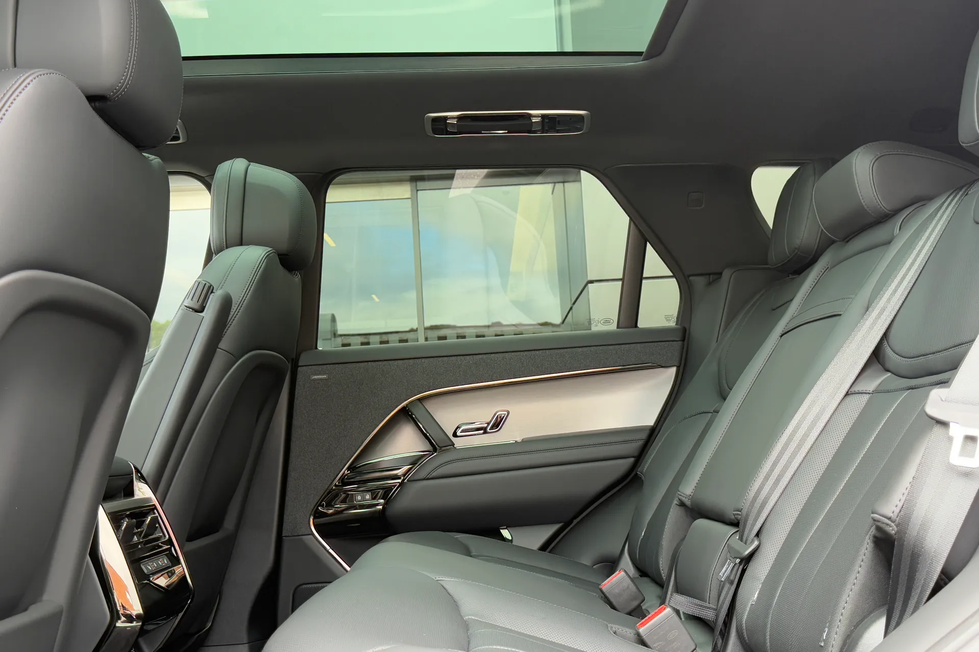 LAND ROVER RANGE ROVER SPORT thumbnail image number 59