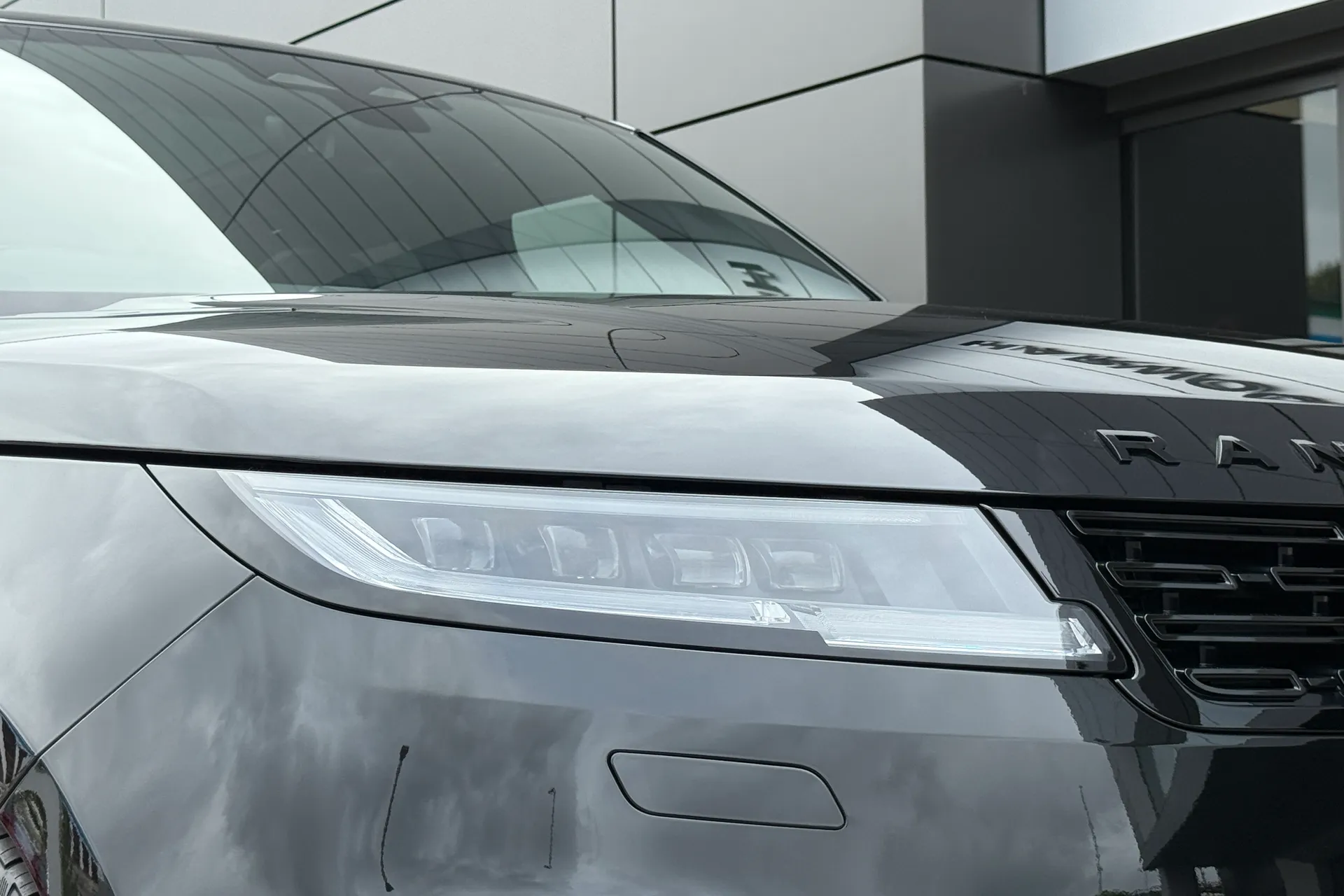 LAND ROVER RANGE ROVER SPORT thumbnail image number 19