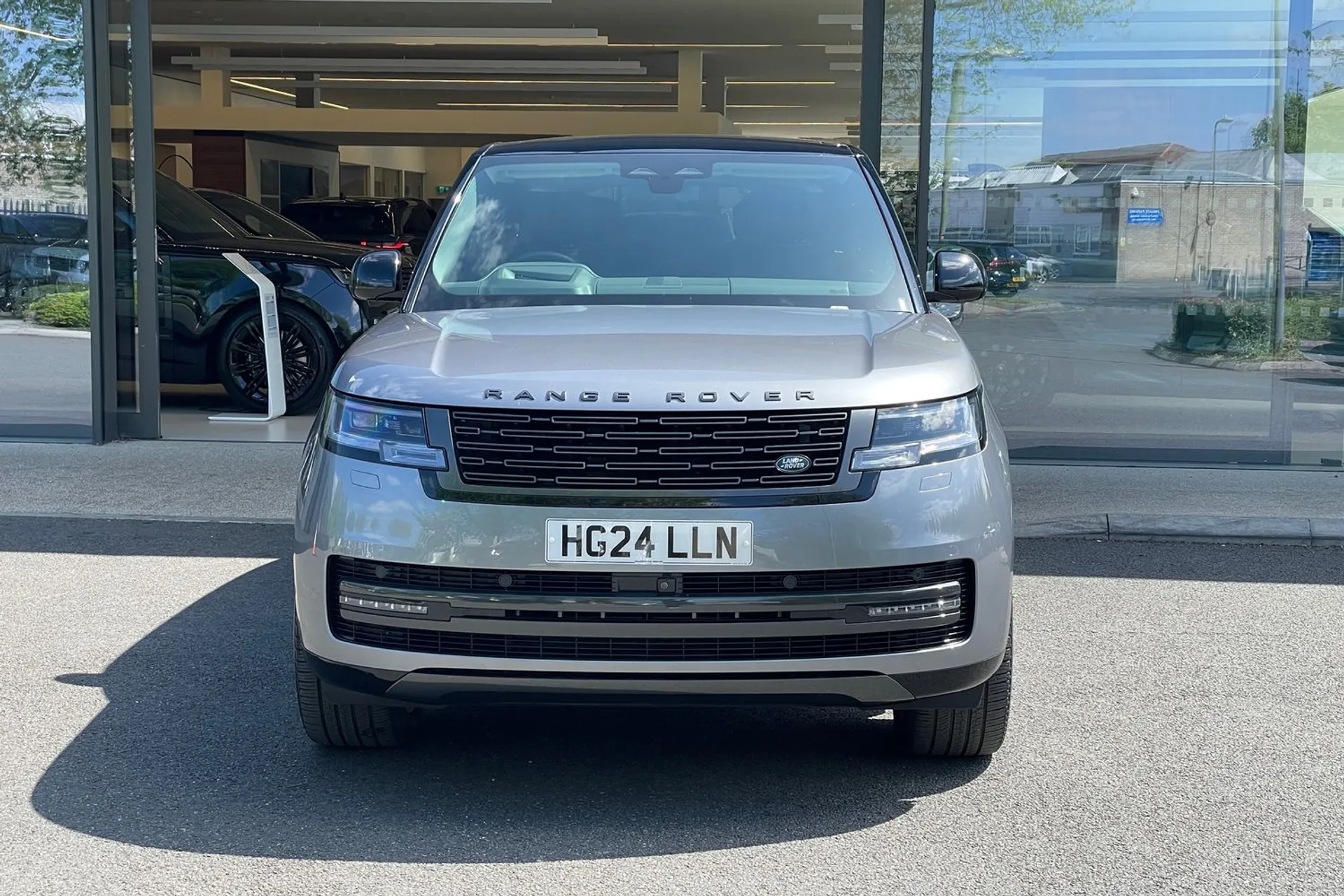 LAND ROVER RANGE ROVER thumbnail image number 6